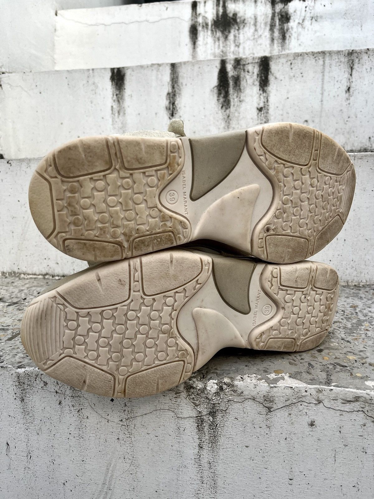 Isabel Marant Balskee Suede Hi top Wedge Sneaker (White) Size US 9 / IT 39 - 7 Thumbnail