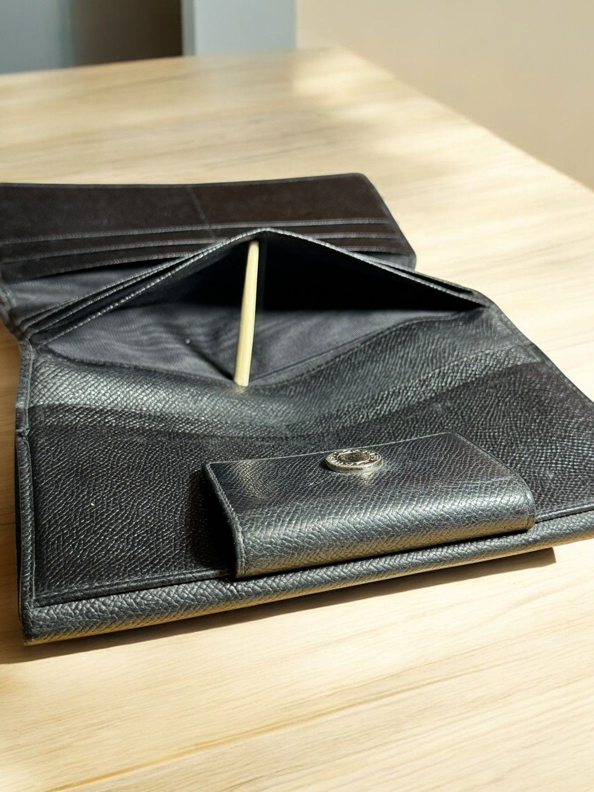Bvlgari BVLGARI Trifold Long Wallet MINT CONDITION Size ONE SIZE - 9 Thumbnail