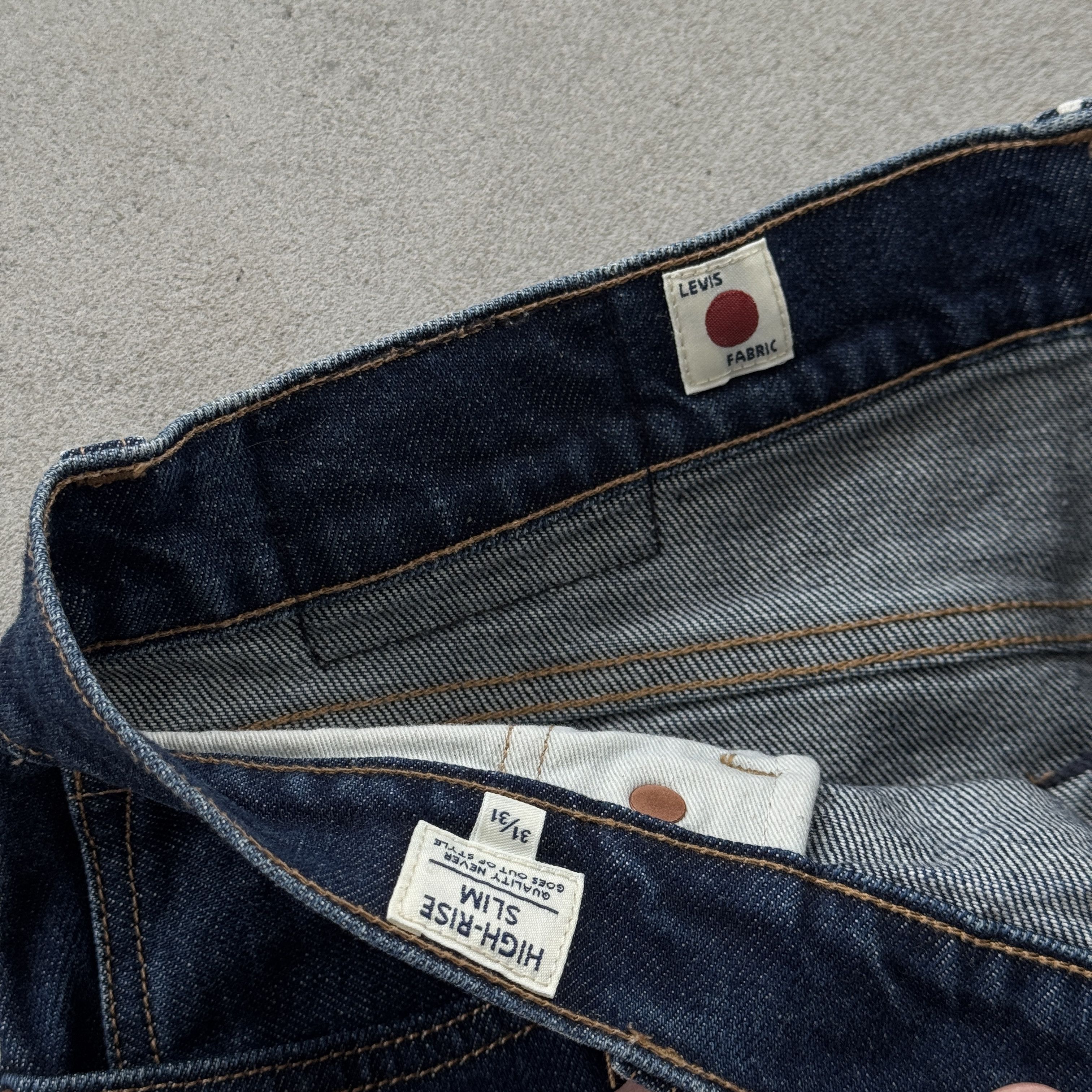 Levi's Vintage Levi's Fabric High-Rise Slim Salvedge Denim Jeans Size US 31 - 9 Thumbnail