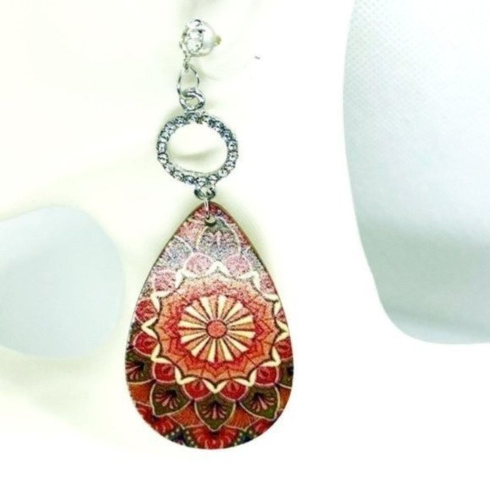 Other NWT Silver-Tone Rhinestone Painted Wood Dangle Earrings Size ONE SIZE - 1 Thumbnail