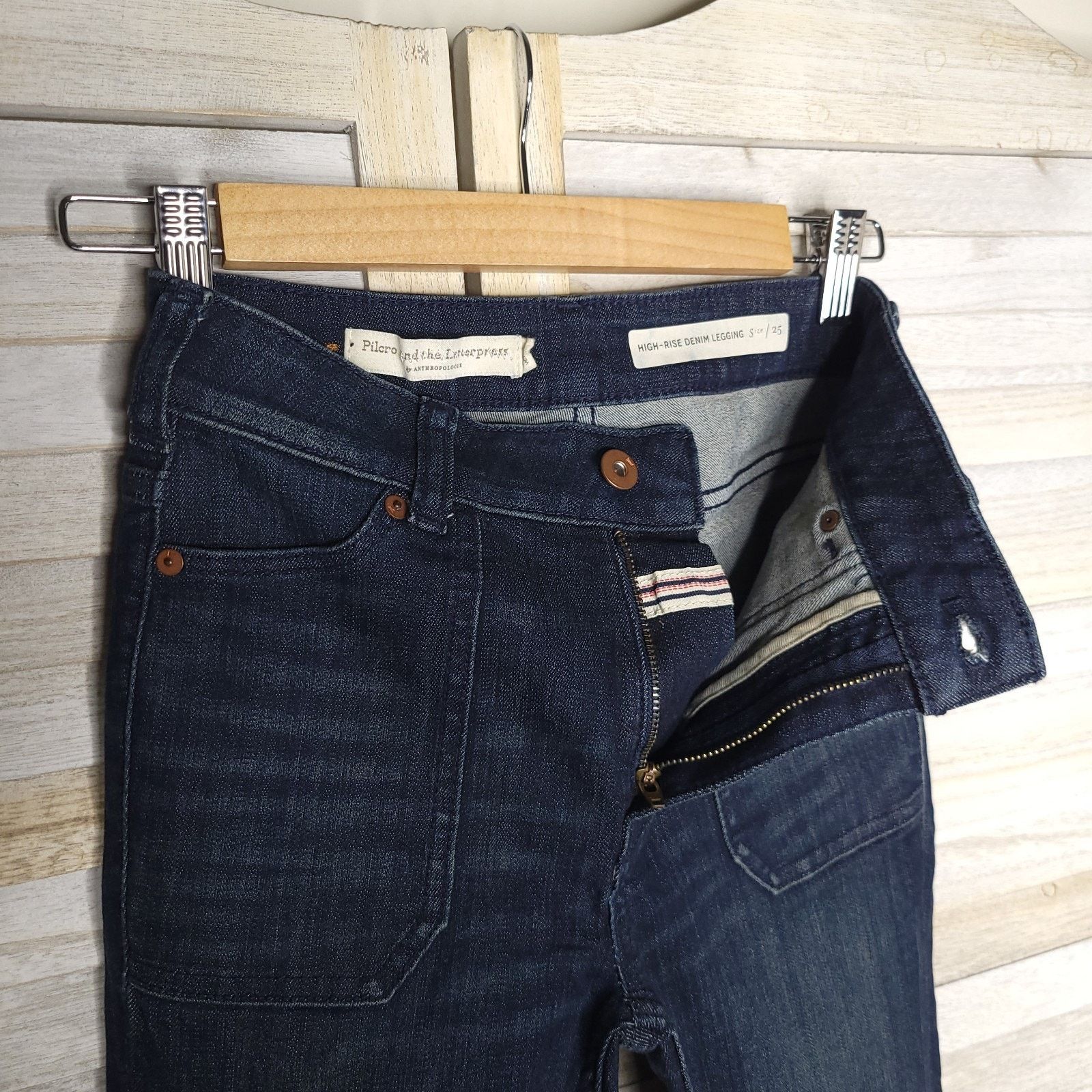 Anthropologie Anthropologie Pilcro High-Rise Denim Legging Sz 25 Zip Ankle Size 27" / US 4 / IT 40 - 2 Thumbnail