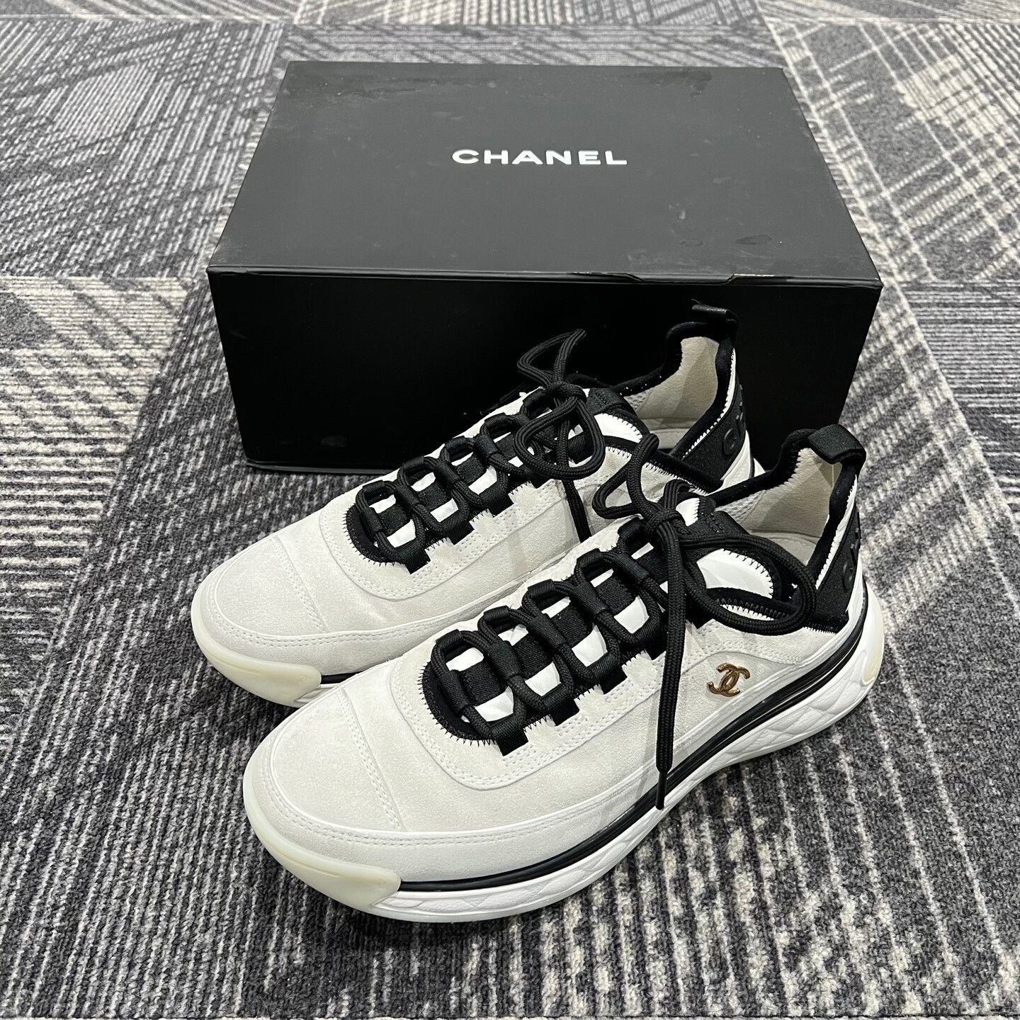 Chanel Chanel Black and White Panda Sneakers Size US 8 / EU 41 - 1 Thumbnail