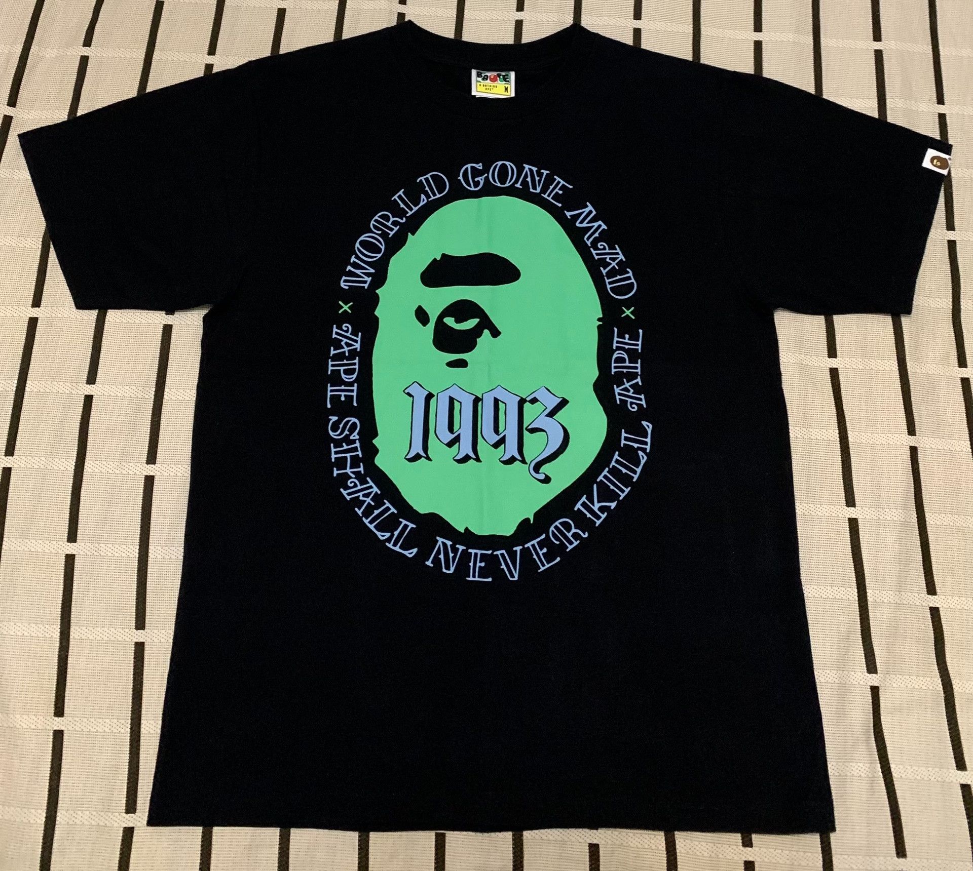Bape Bape Ape Head T-Shirt M Men Size US M / EU 48-50 / 2 - 1 Thumbnail