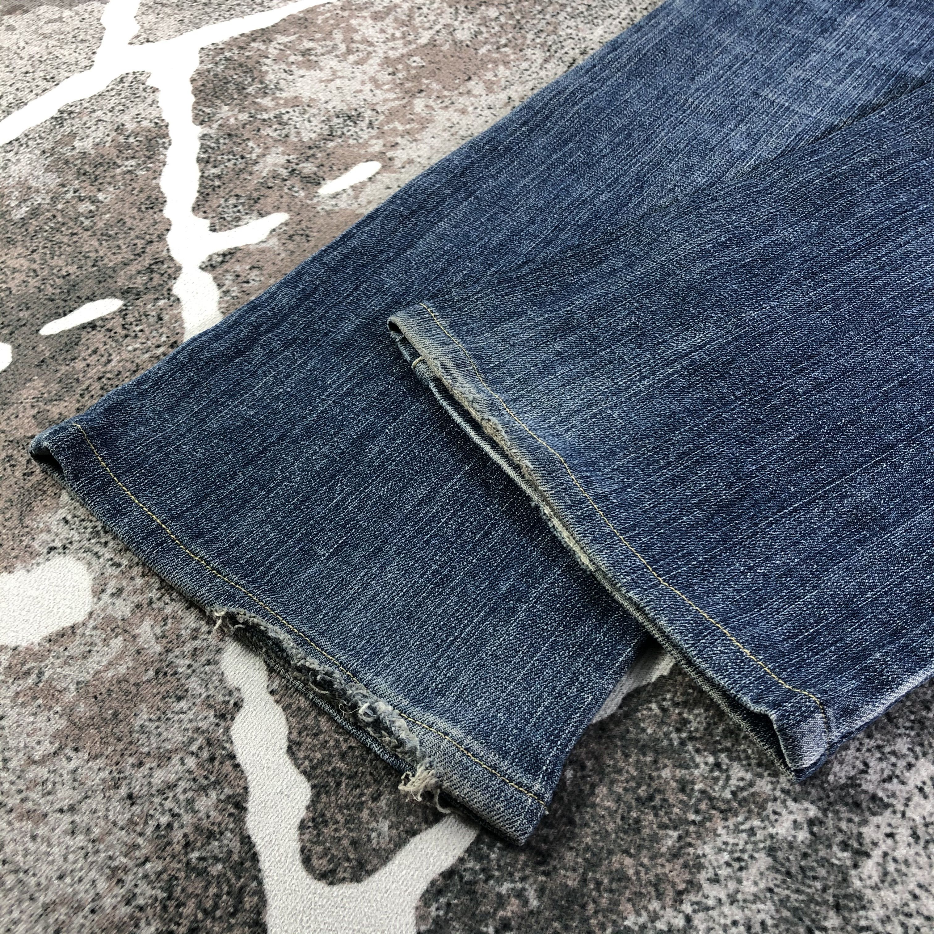 Burberry Burberry Blue Label Flared Jeans KJ2111 Size 30" / US 8 / IT 44 - 6 Thumbnail