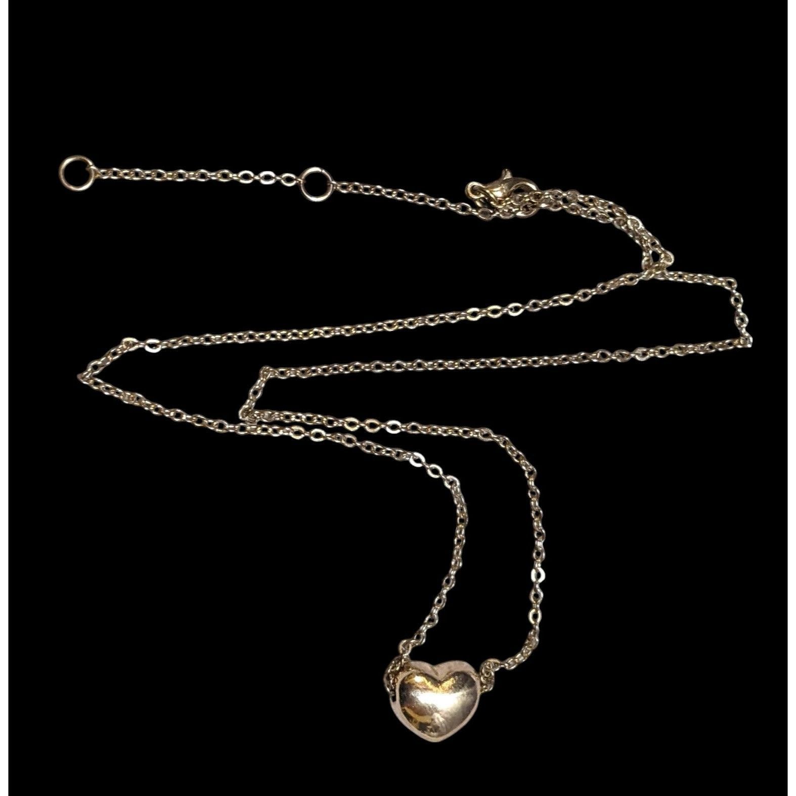 Other Minimalist Gold Tone Heart Pendant Necklace Size ONE SIZE - 1 Thumbnail