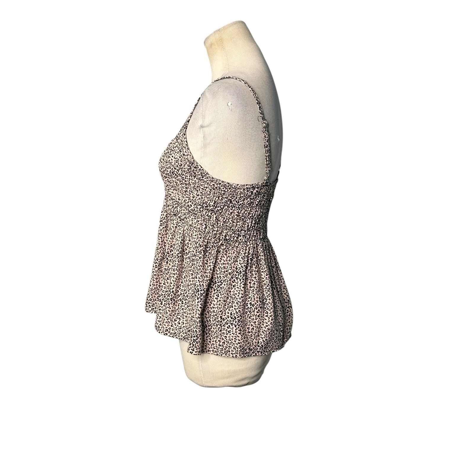Urban Outfitters Urban Romantics animal print smocked cami top size Medium Size M / US 6-8 / IT 42-44 - 9 Thumbnail