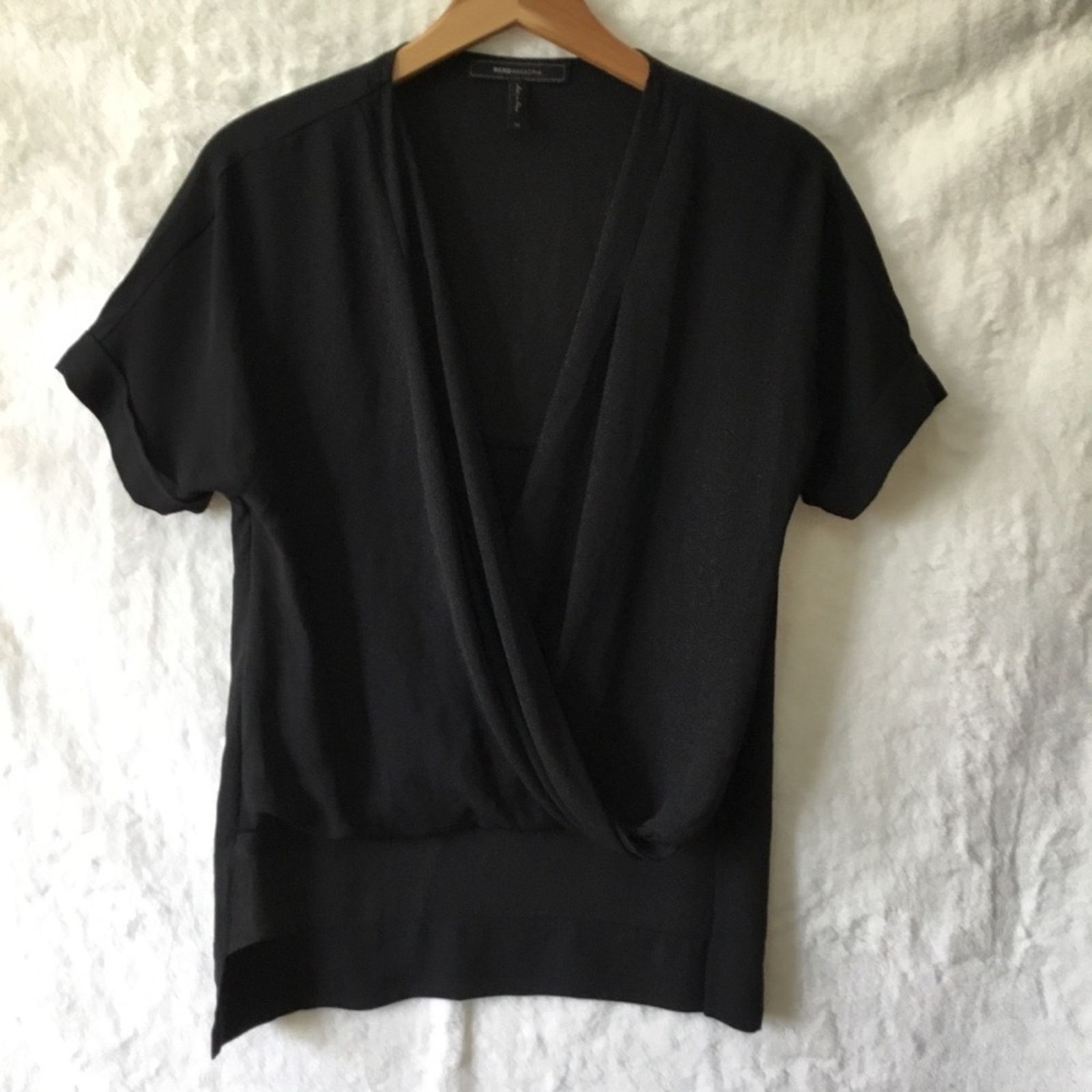 Bcbgmaxazria BCBGMaxAzria Black Drape Front Hi-Low Sheer Top Size XS / US 0-2 / IT 36-38 - 1 Thumbnail