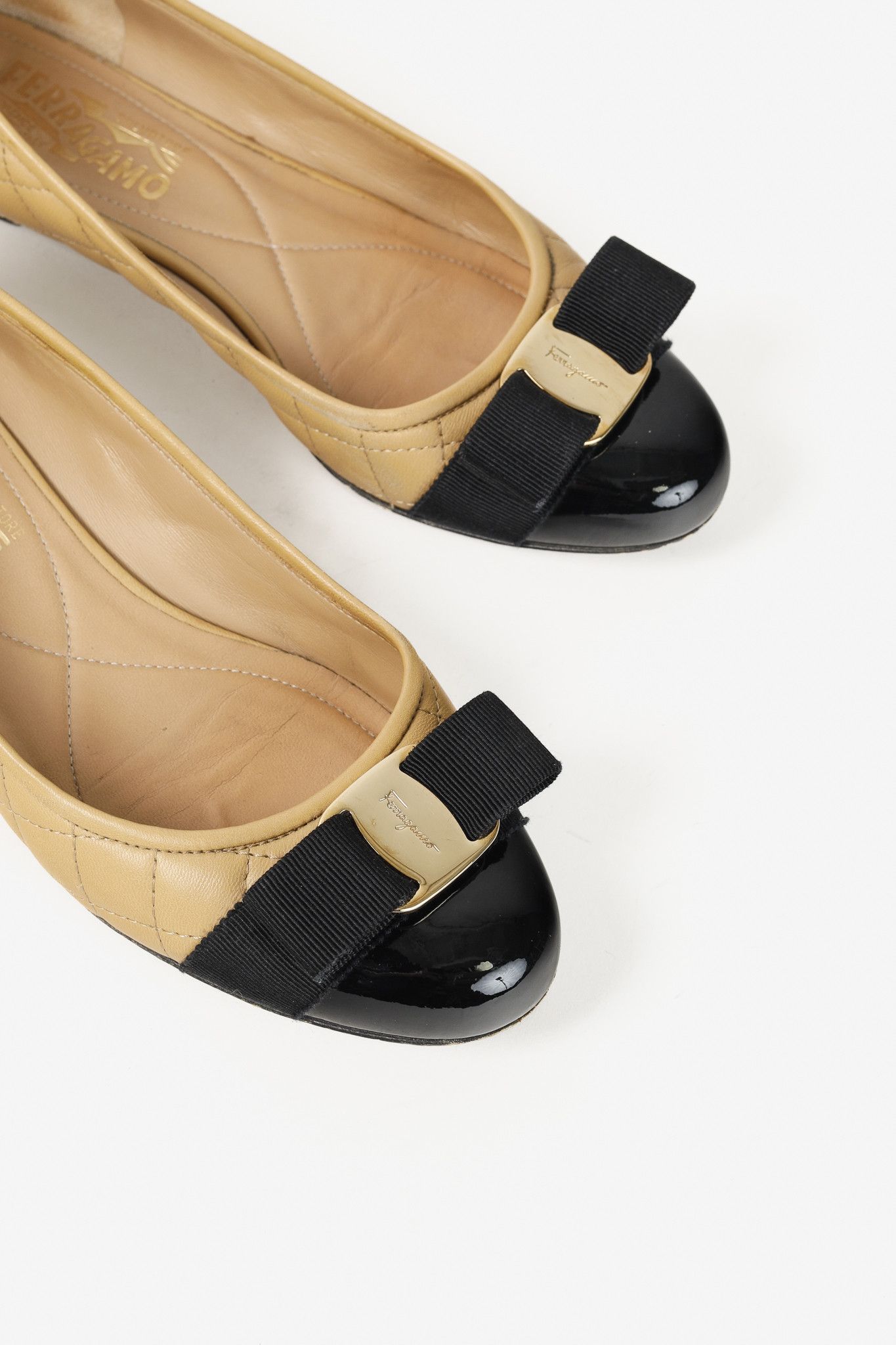 Salvatore Ferragamo Salvatore Ferragamo Varina Q Quilted Leather Bow Flat Size US 7 / IT 37 - 6 Thumbnail