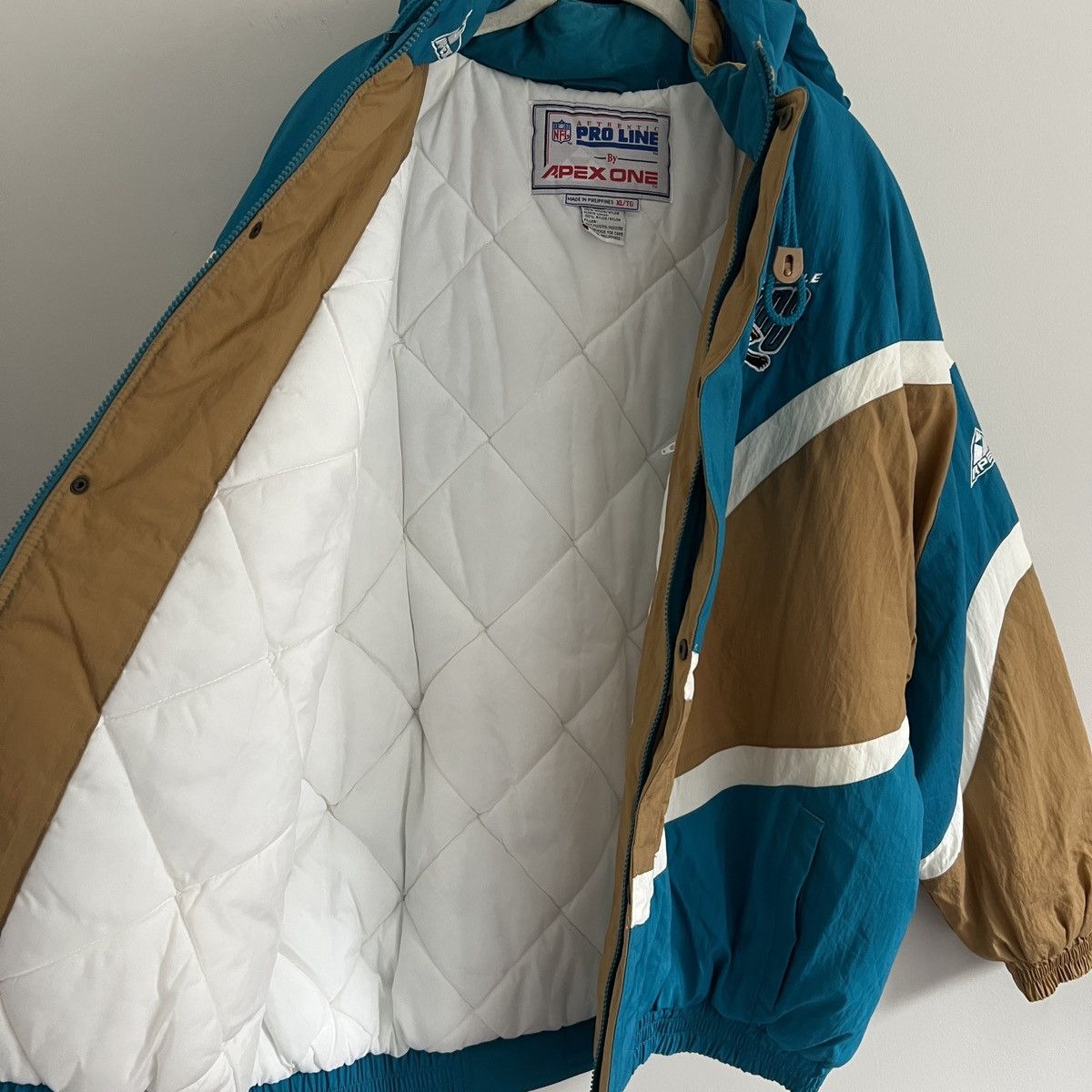 Apex One × NFL × Vintage Jacksonville Jaguars 90s Rare Apex Puffer Jacket NFL Size US XL / EU 56 / 4 - 9 Thumbnail