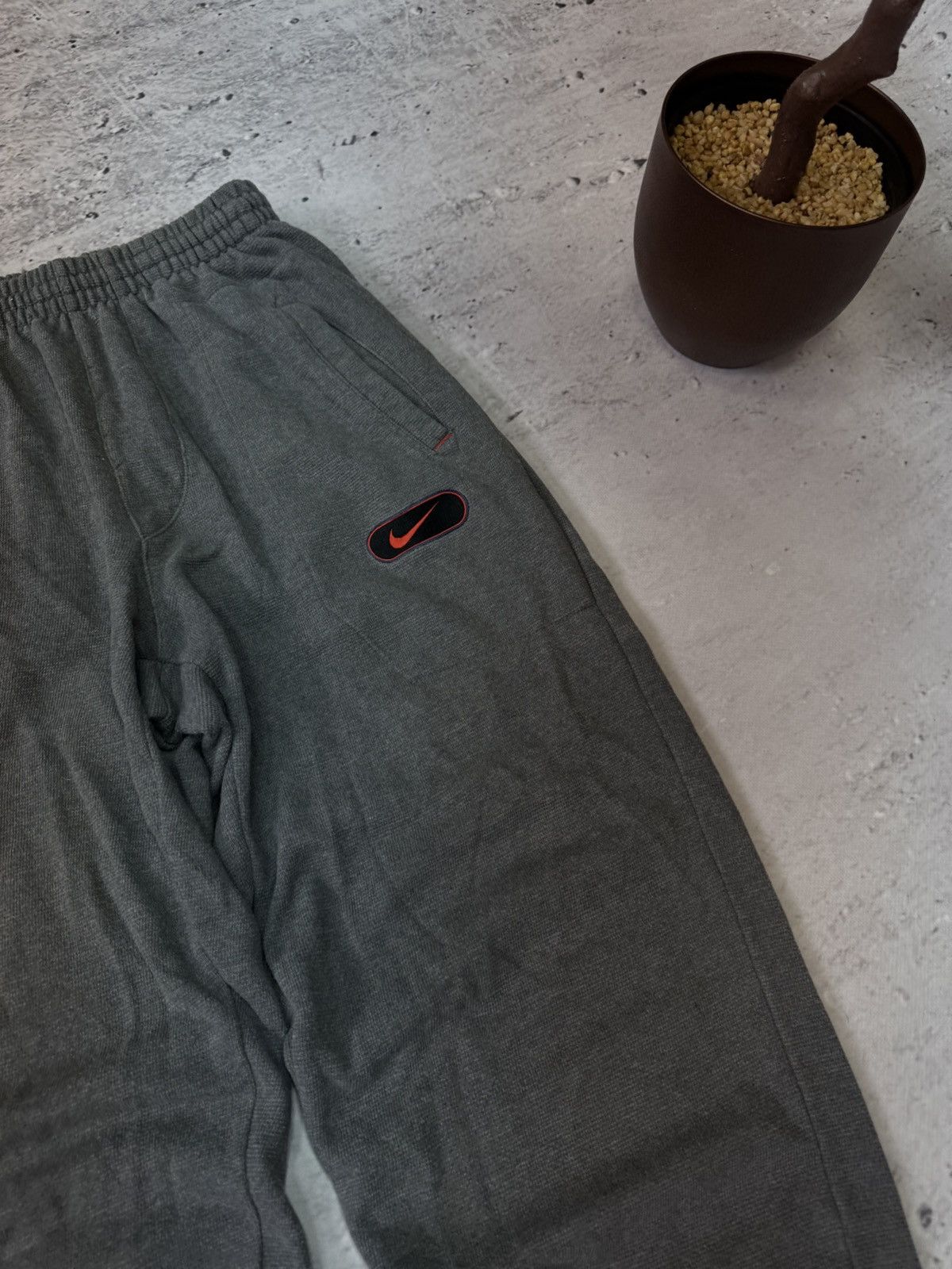 Nike × Vintage NIKE VINTAGE Y2K OVERSIZE BAGGY FIT PANTS SWEATPANTS Size US 32 / EU 48 - 3 Thumbnail