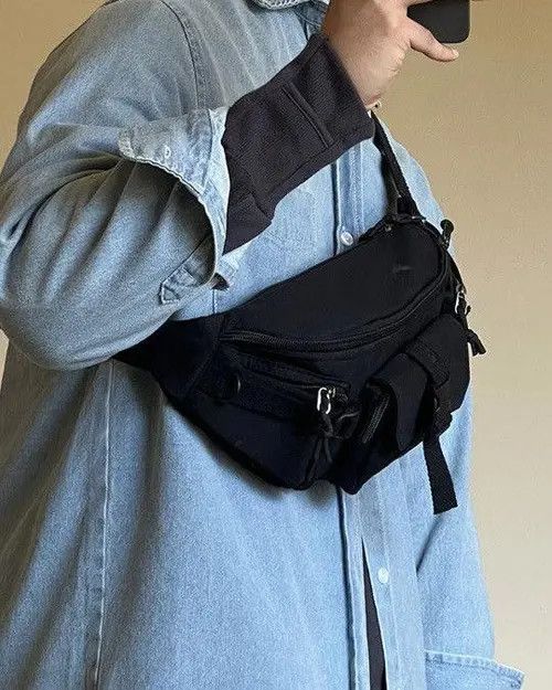 Other Taeko x Mai Y2k multi pocket Crossbody Tech Bag Size ONE SIZE - 5 Thumbnail
