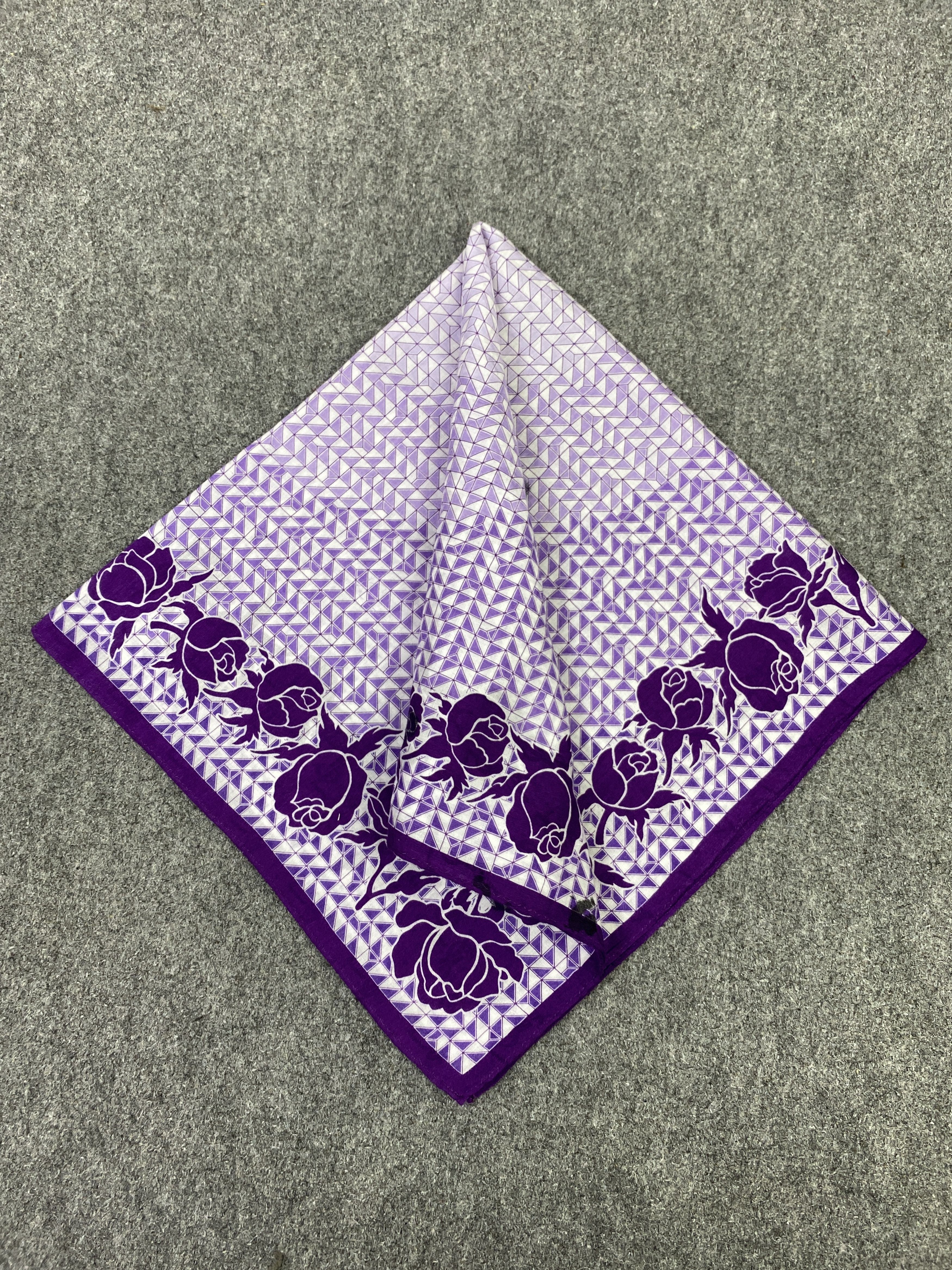 Yves Saint Laurent Yves Saint Laurent Handkerchief / Neckerchief KT0104 Size ONE SIZE - 3 Thumbnail