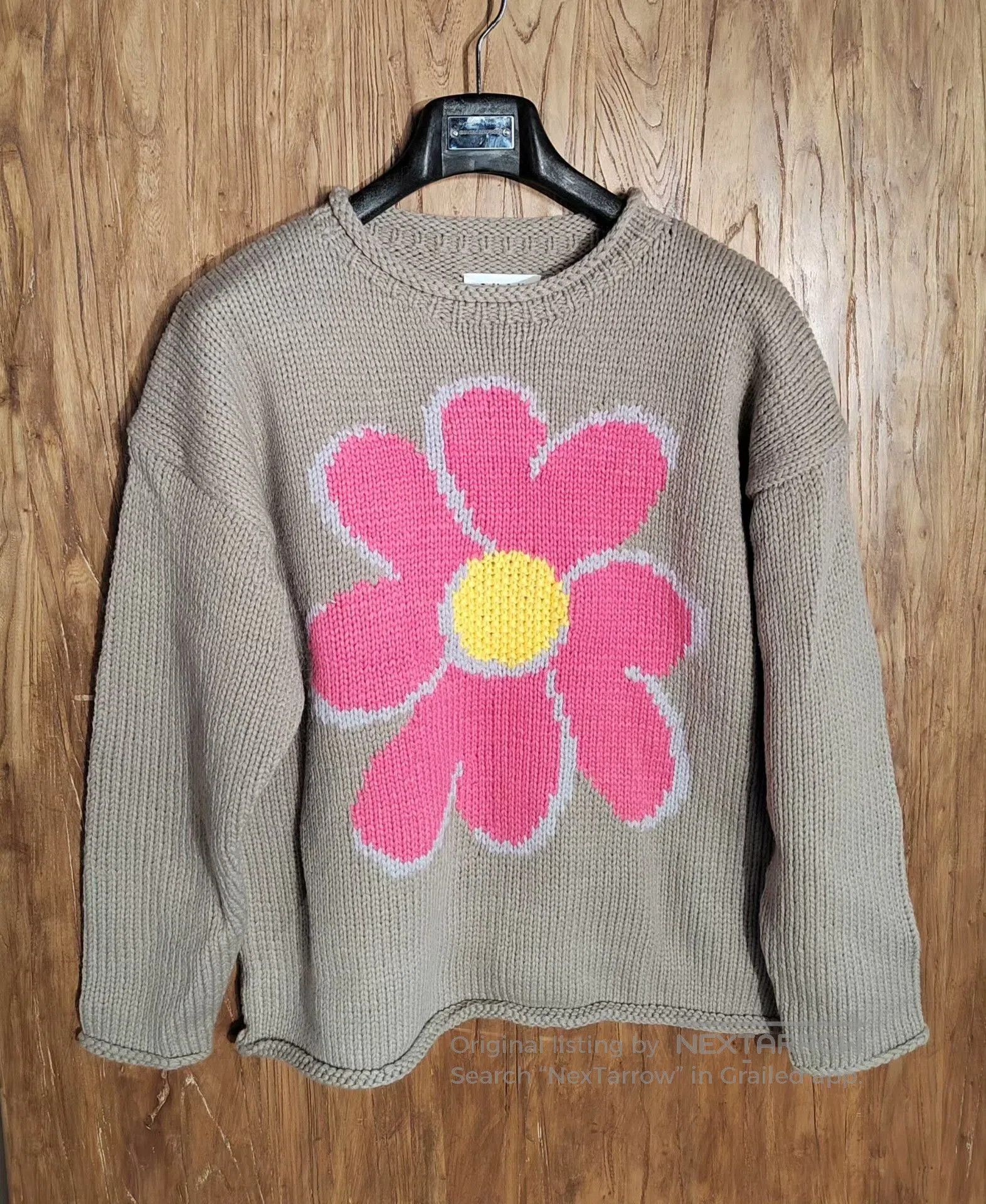 Japanese Brand Chah Chah Floral Knit Sweater. Size M / US 6-8 / IT 42-44 - 1 Thumbnail