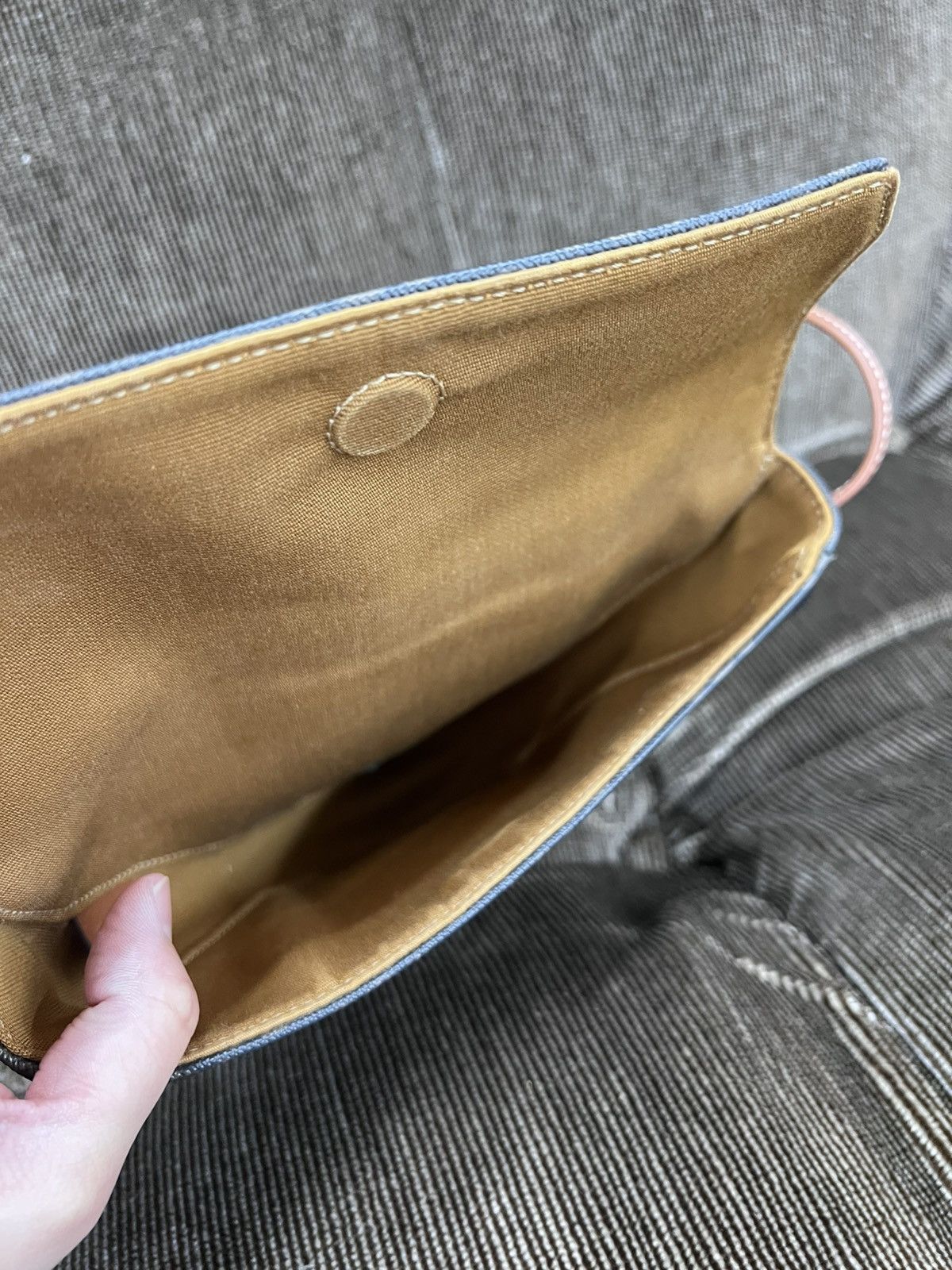 Celine Celine Triomphe Triangle Bag in Brown Size ONE SIZE - 5 Thumbnail