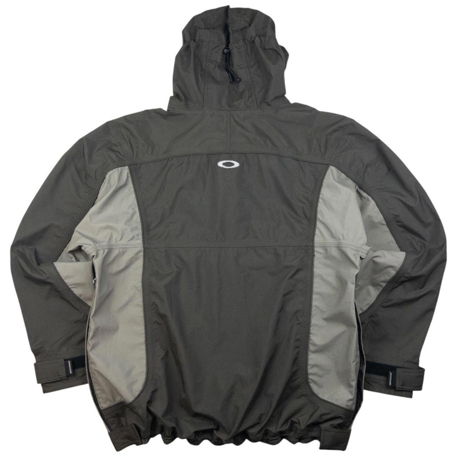 Oakley Vintage Oakley Q Zip Waterproof Jacket Size XL Size US XL / EU 56 / 4 - 3 Thumbnail