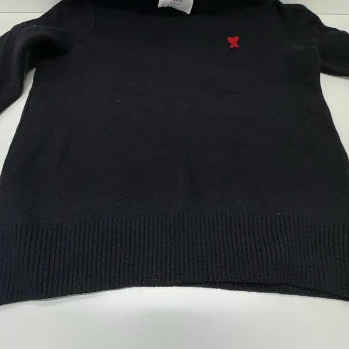 AMI AMIPARIS Men's Black Crewneck Sweater with Hearts -2507 Size US XS / EU 42 / 0 - 7 Thumbnail