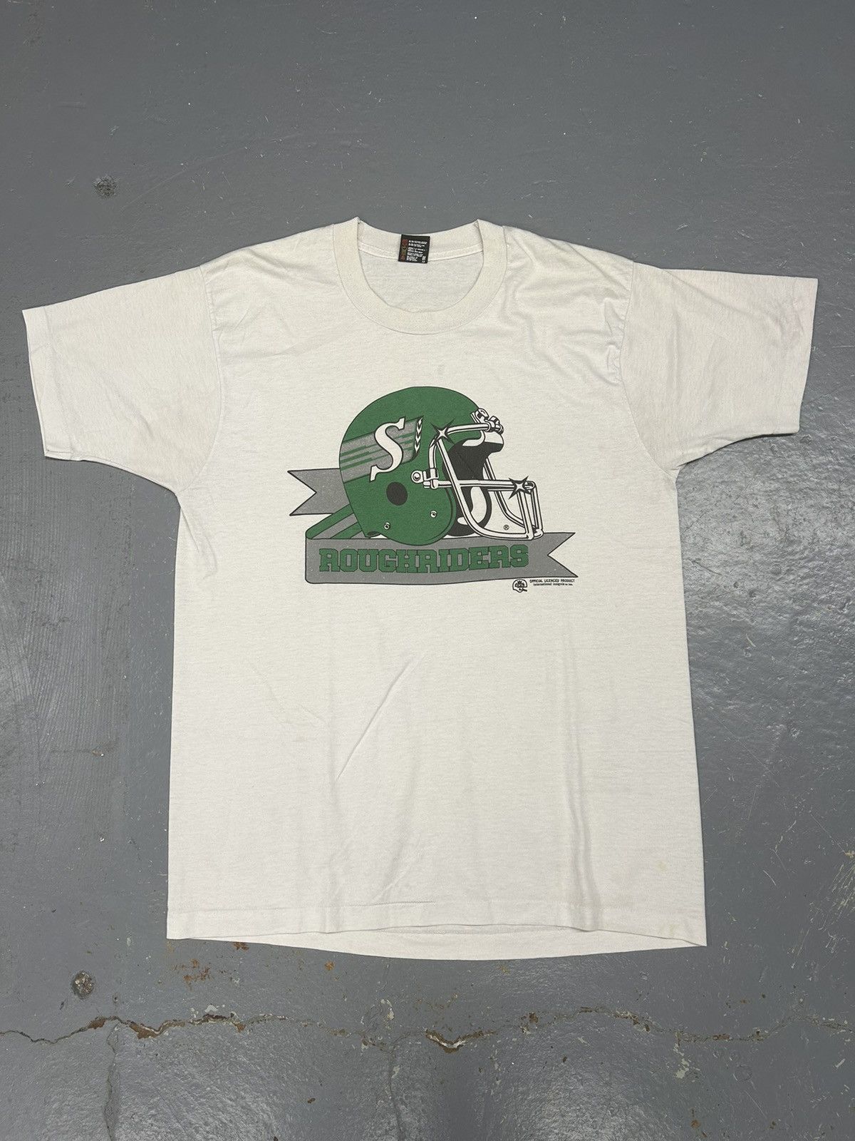 NFL Crazy Vintage 90s Essential CFL Football Roughriders T-Shirt Size US L / EU 52-54 / 3 - 1 Thumbnail