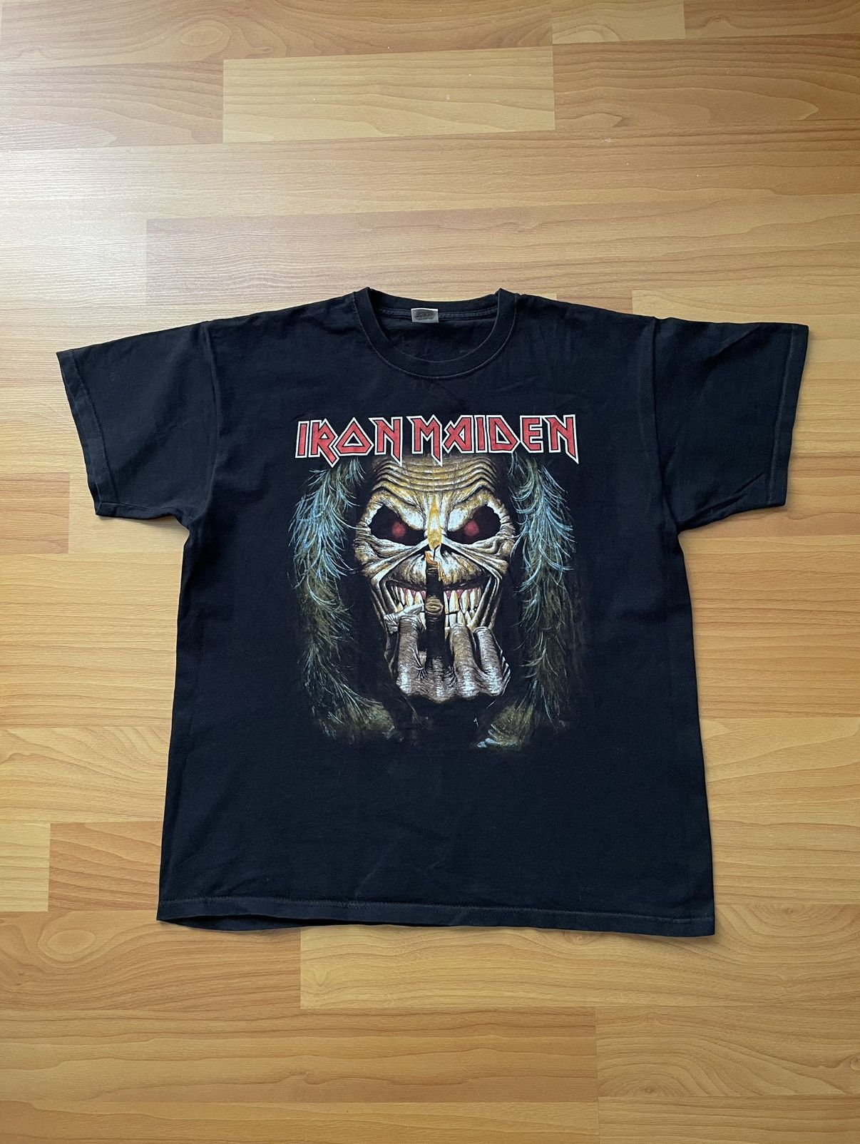 Band Tees × Iron Maiden × Vintage IRON MAIDEN Vintage Crazy T Shirt Eddie Candle Finger 2007 Size US XL / EU 56 / 4 - 1 Thumbnail