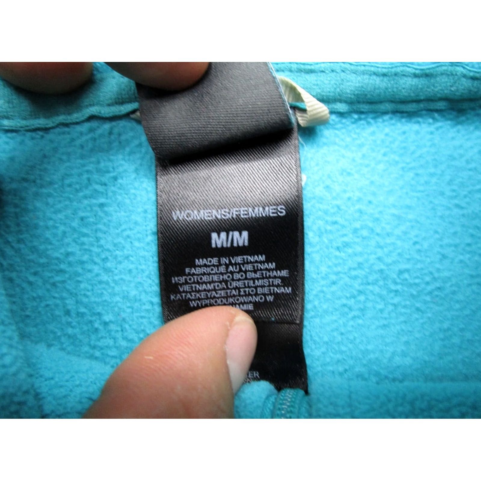 The North Face The North Face Jacket Blue 1/4 Zip Lightweight Women’s Medium Ski Outdoors Long Sleeve Zip Coat Regular Fleece Logo Winter Casual Size M / US 6-8 / IT 42-44 - 4 Thumbnail