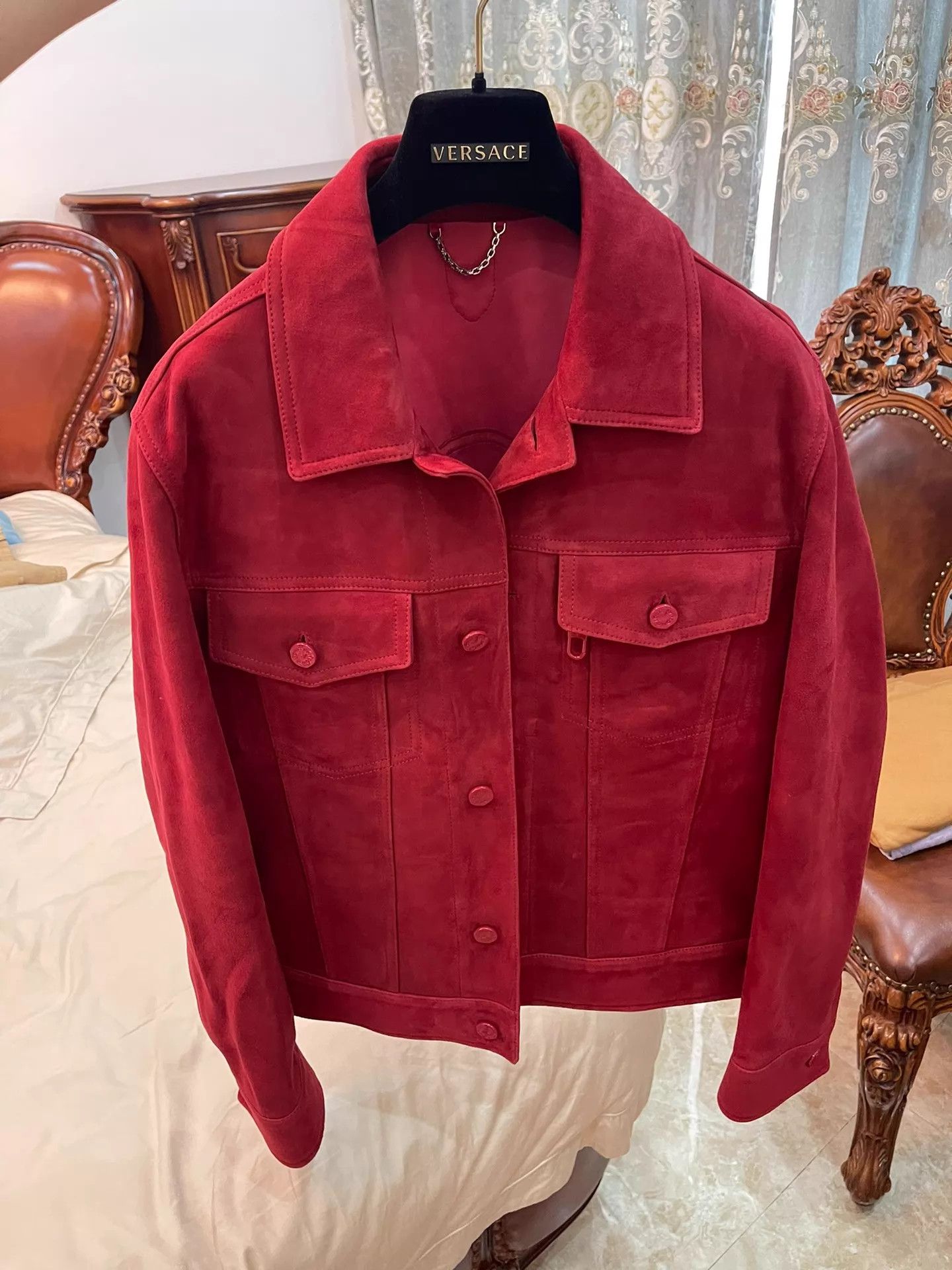 Louis Vuitton LV Red Suede Classic Jacket 46 New 3D Logo Size US S / EU 44-46 / 1 - 1 Thumbnail