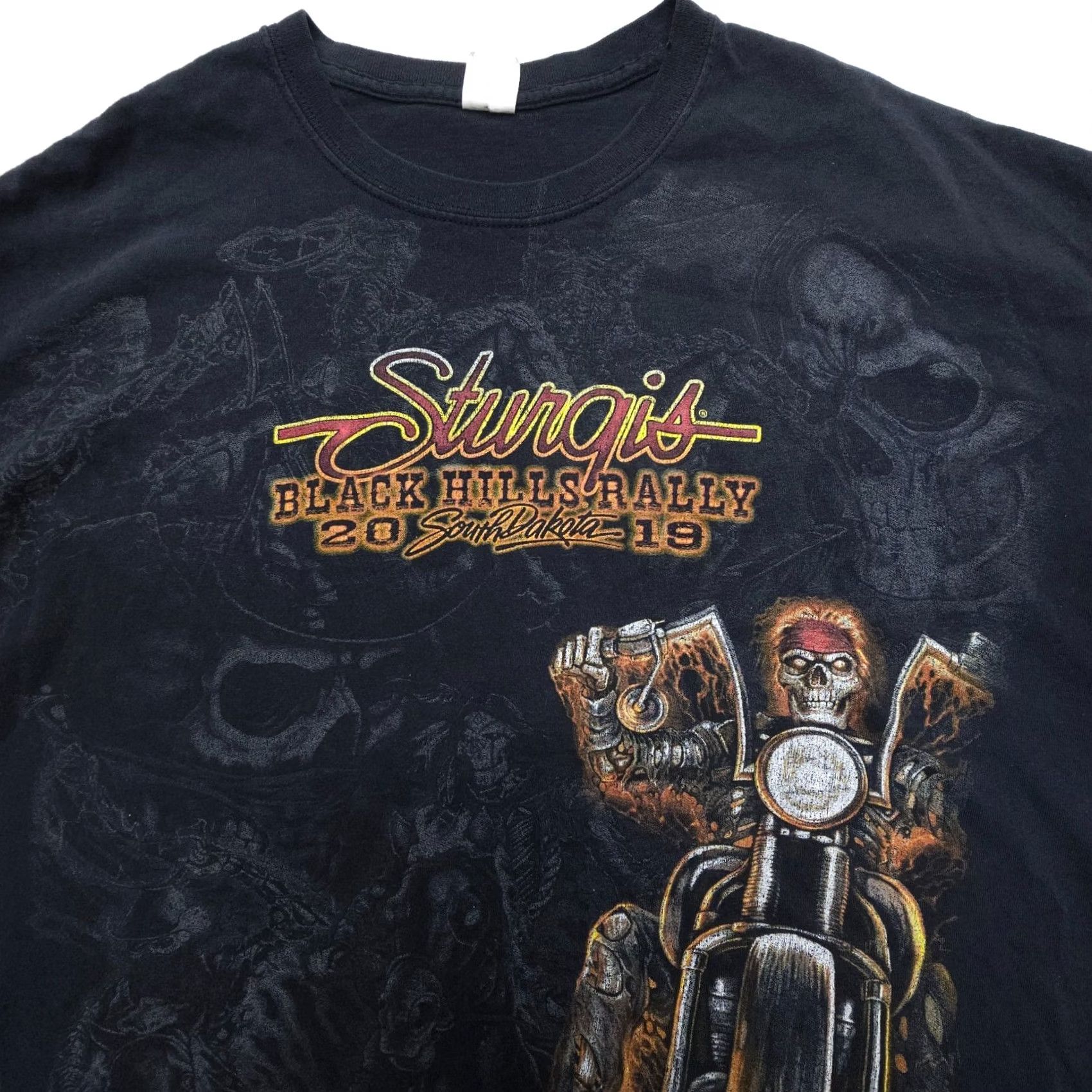 Vintage Sturgis Graphic Tee Shirt Mens XL Black Hills SD 2019 Skulls T-Shirt Cowboy Motorcycle Rock Band Size US XL / EU 56 / 4 - 3 Thumbnail
