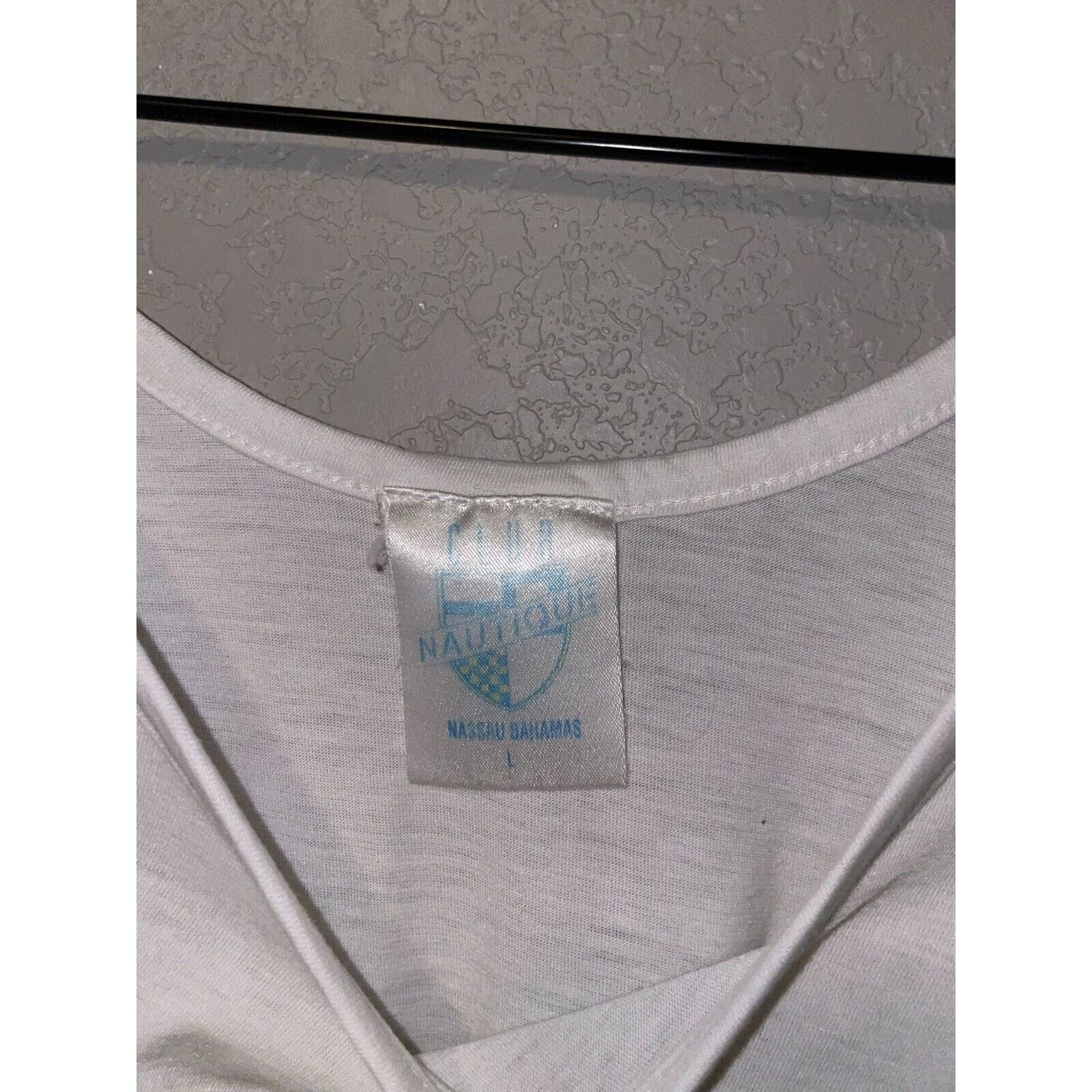 Vintage Vintage Bahamas Tank Jam Jam Jammin Tee Shirt VTG 90s L Size US L / EU 52-54 / 3 - 7 Thumbnail
