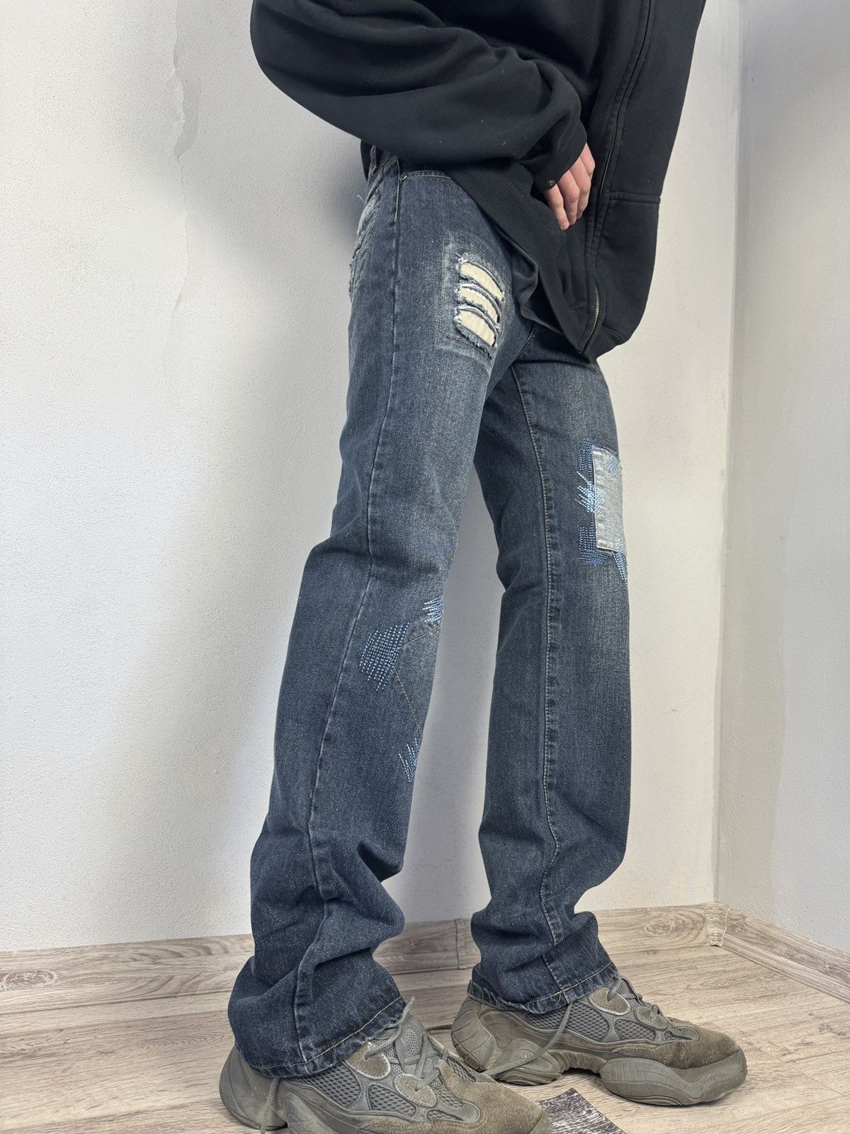 Japanese Brand Vintage Distressed Denim Jeans Blue Patchwork Y2K Grunge Size US 32 / EU 48 - 12 Thumbnail