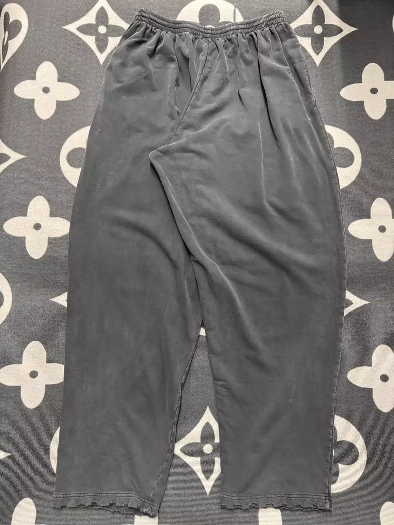 Balenciaga Balenciaga size M Make old washed printed trousers Size US 27 - 3 Thumbnail