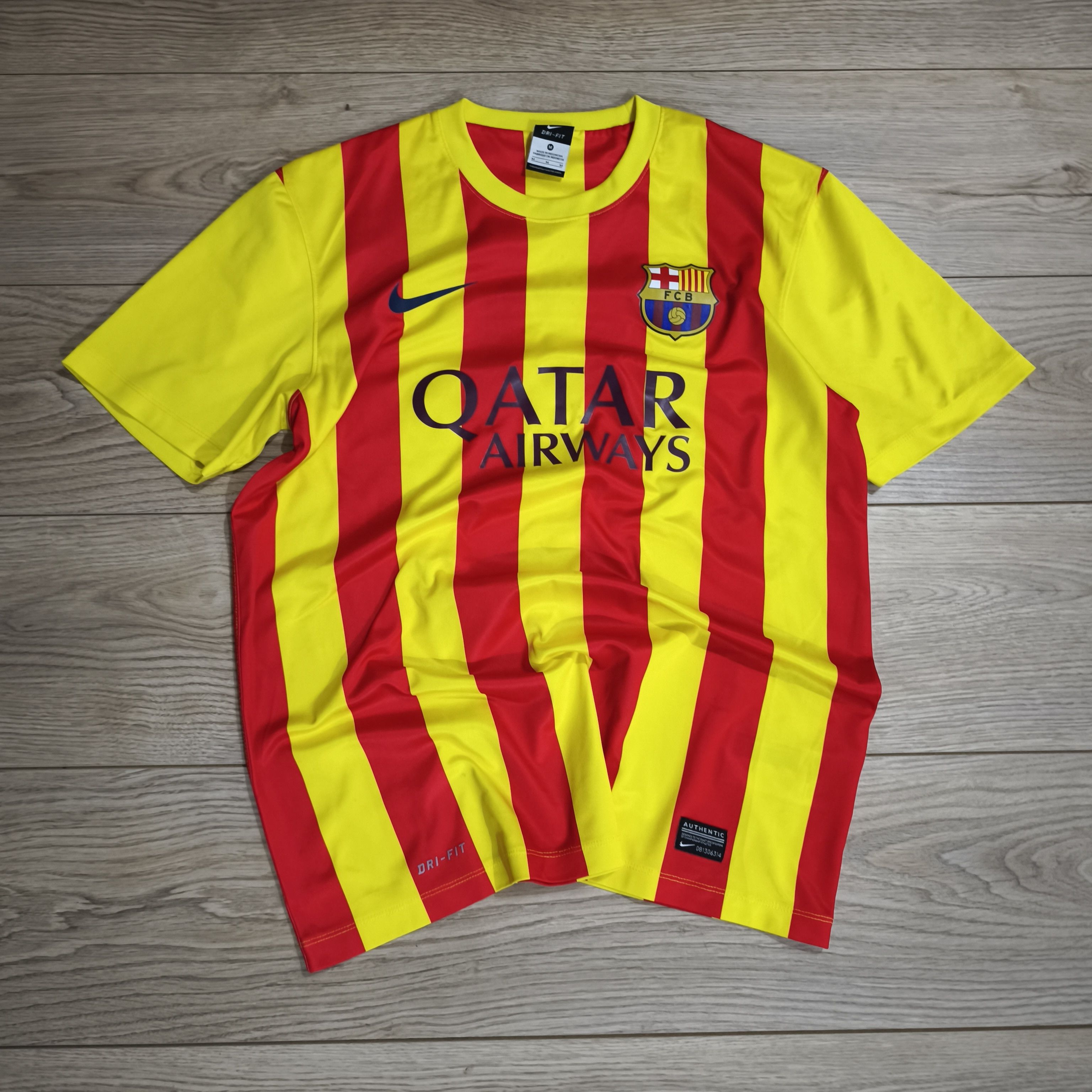 Nike Barcelona Size US M / EU 48-50 / 2 - 1 Thumbnail
