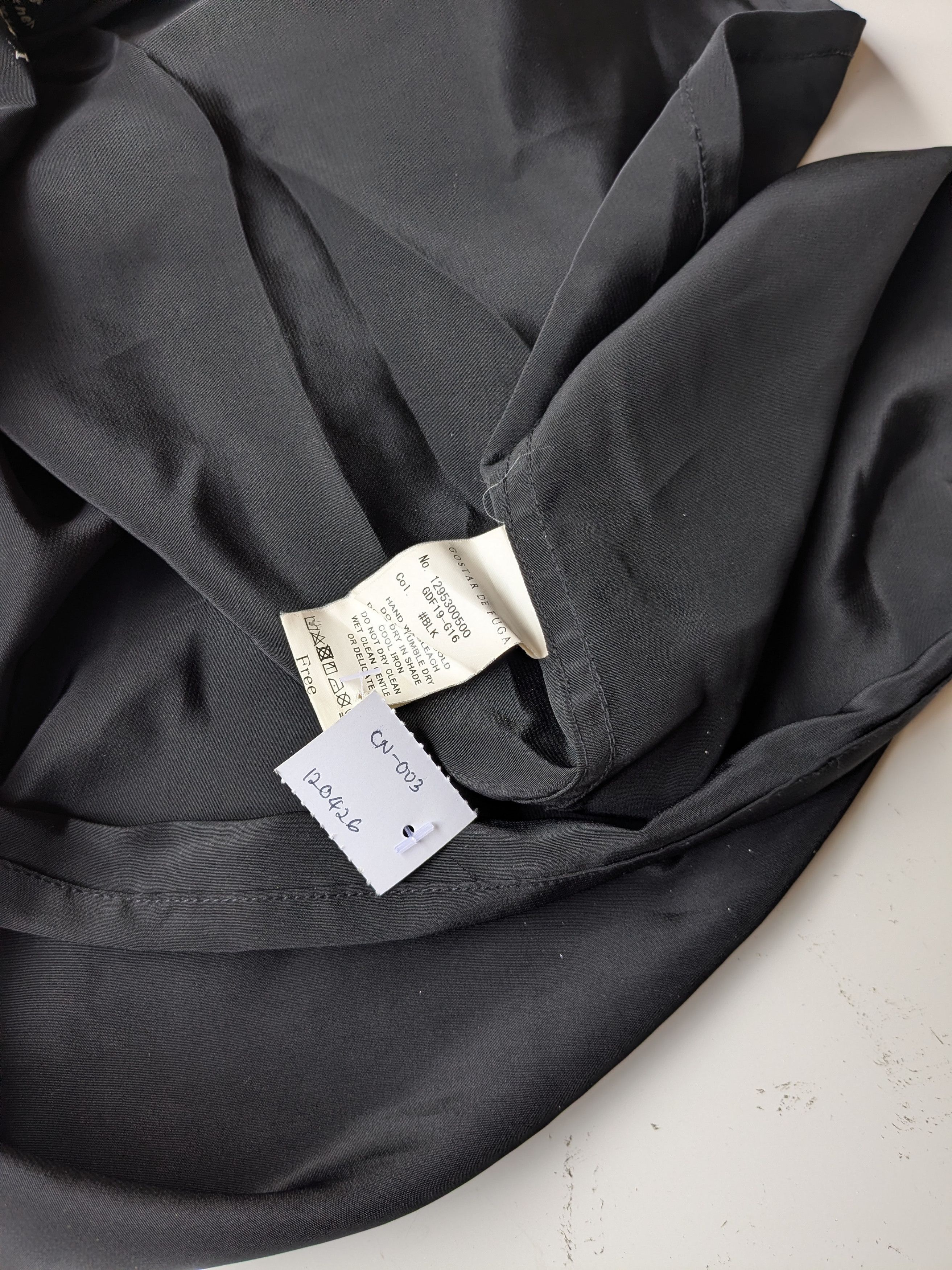 GOSTAR DE FUGA Gostar de Fuga oversize button up Size US M / EU 48-50 / 2 - 4 Thumbnail