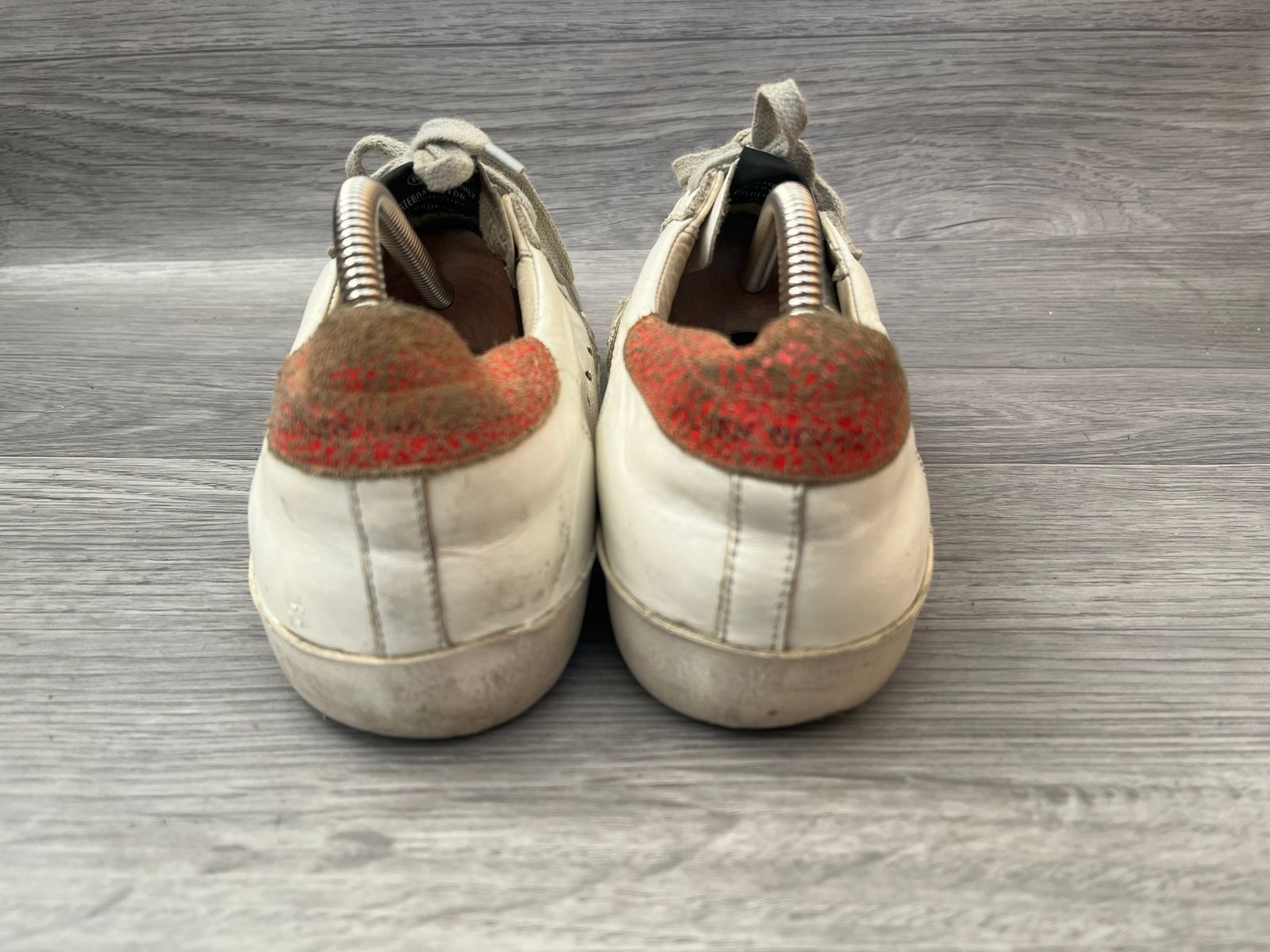 Golden Goose Golden Goose Superstar Distressed Low Top Sneakers Size US 7 / EU 40 - 7 Thumbnail