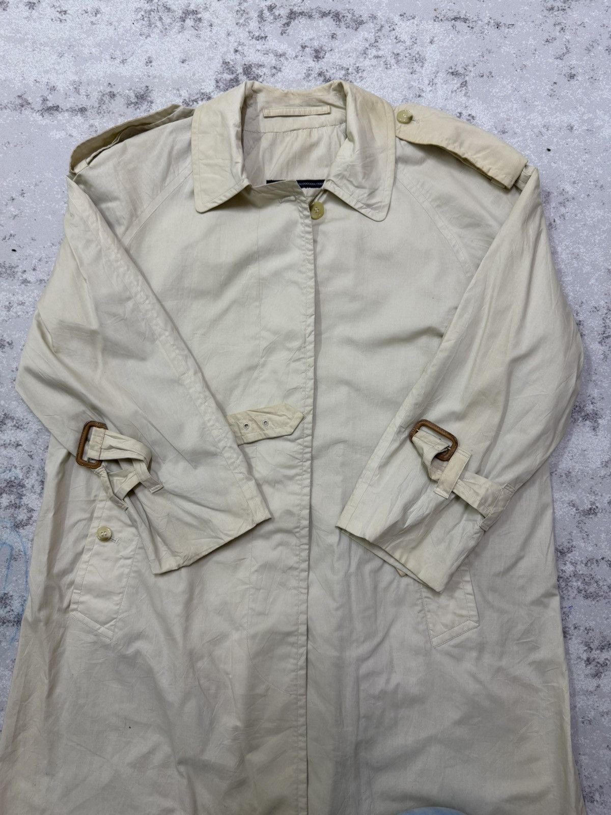 Burberry VINTAGE 90s BURBERRYS’ MADE IN ENGLAND TRECNHE COAT JACKET Size US M / EU 48-50 / 2 - 7 Thumbnail