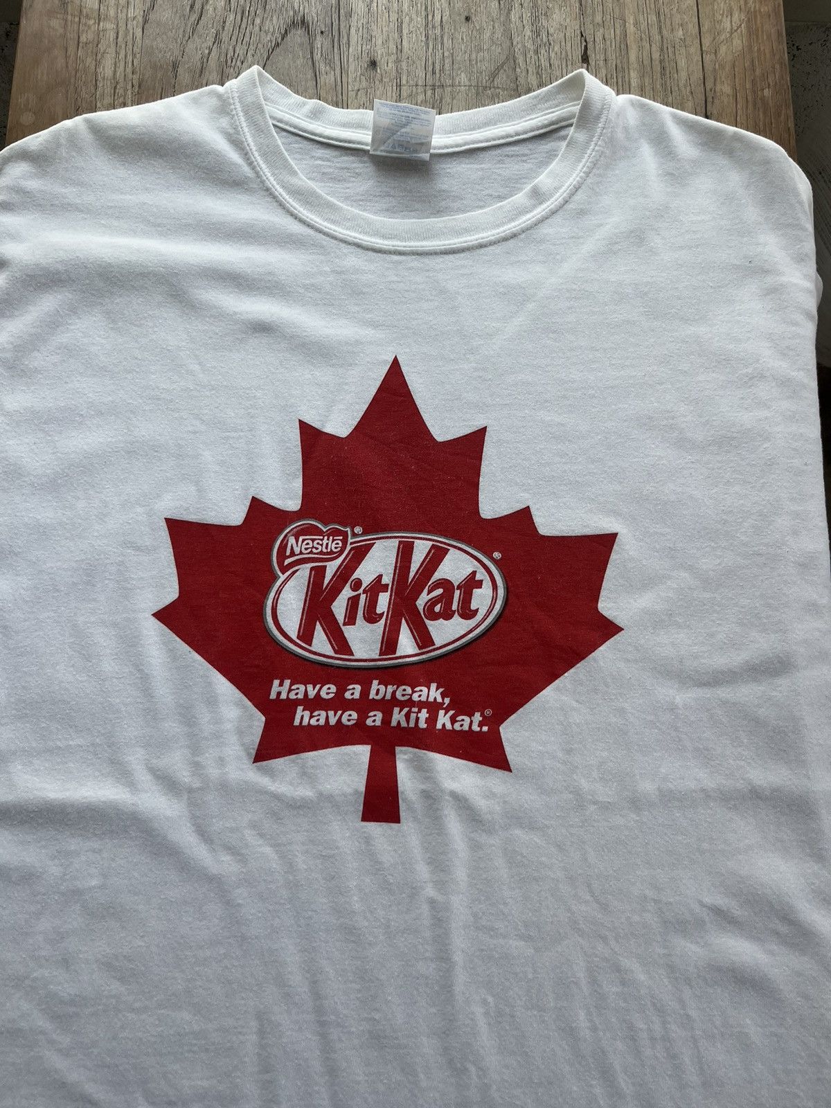 Junk Food Nestle KitKat Chocolate bar Have a break,have a KitKat Size US L / EU 52-54 / 3 - 3 Thumbnail