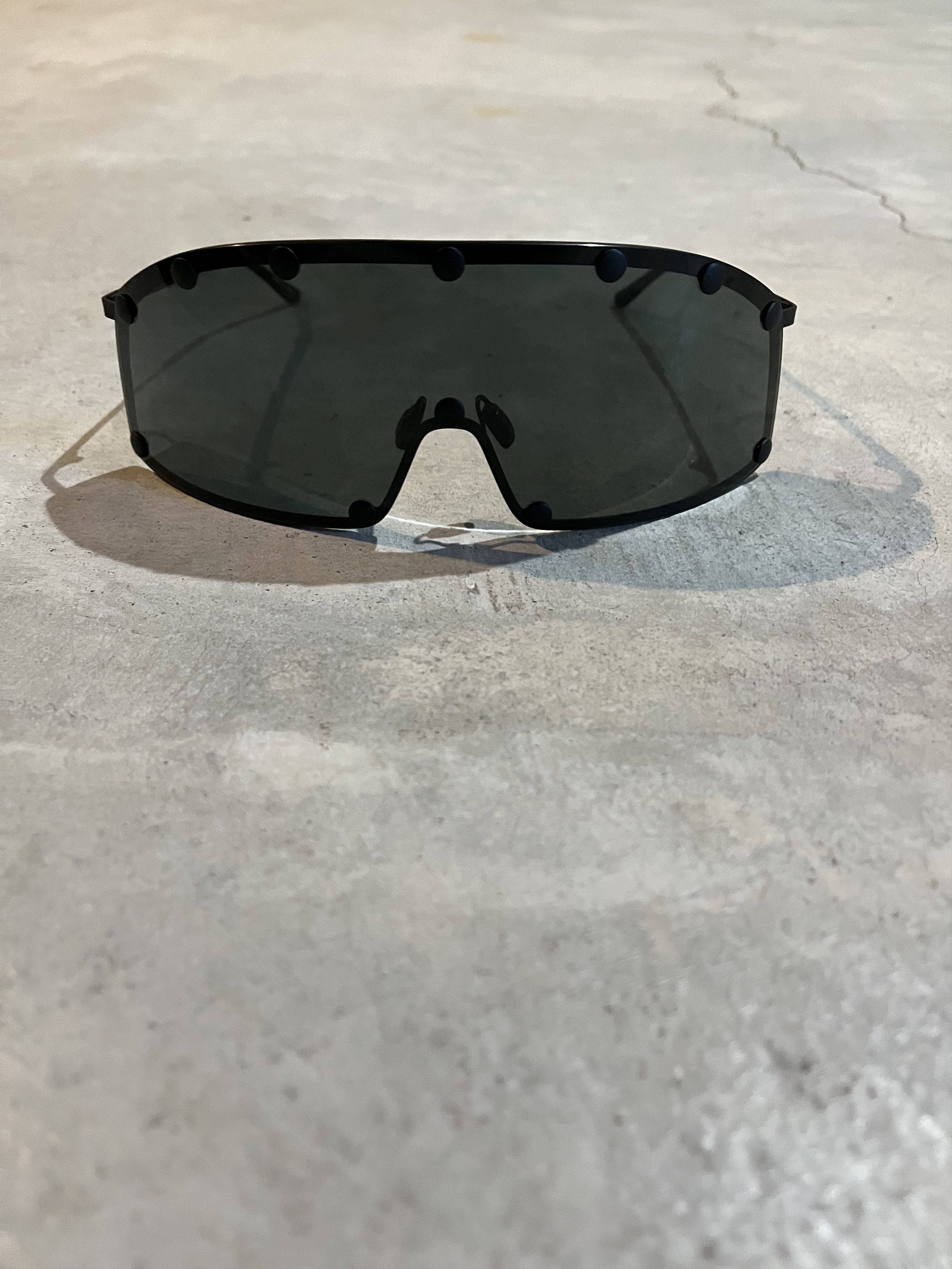 Rick Owens Gunmetal Shield Sunglasses SS22 Size ONE SIZE - 1 Thumbnail