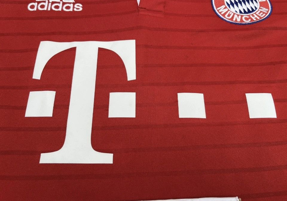 Adidas Jersey bayern munchen hummels Size US S / EU 44-46 / 1 - 8 Thumbnail