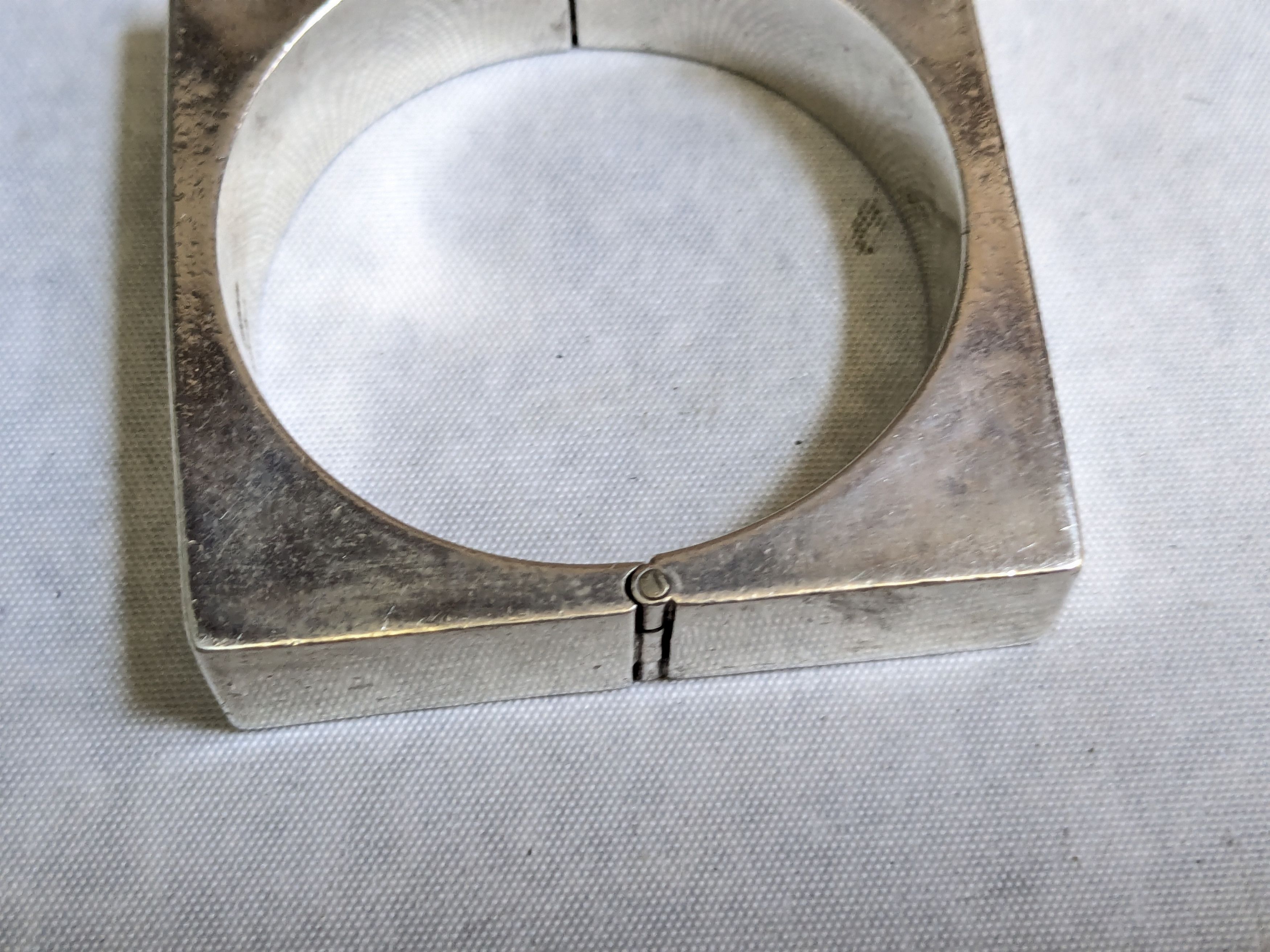 Jewelry Vintage Taxco Sterling Silver Bracelet Square Hollow Bangle Size ONE SIZE - 9 Thumbnail