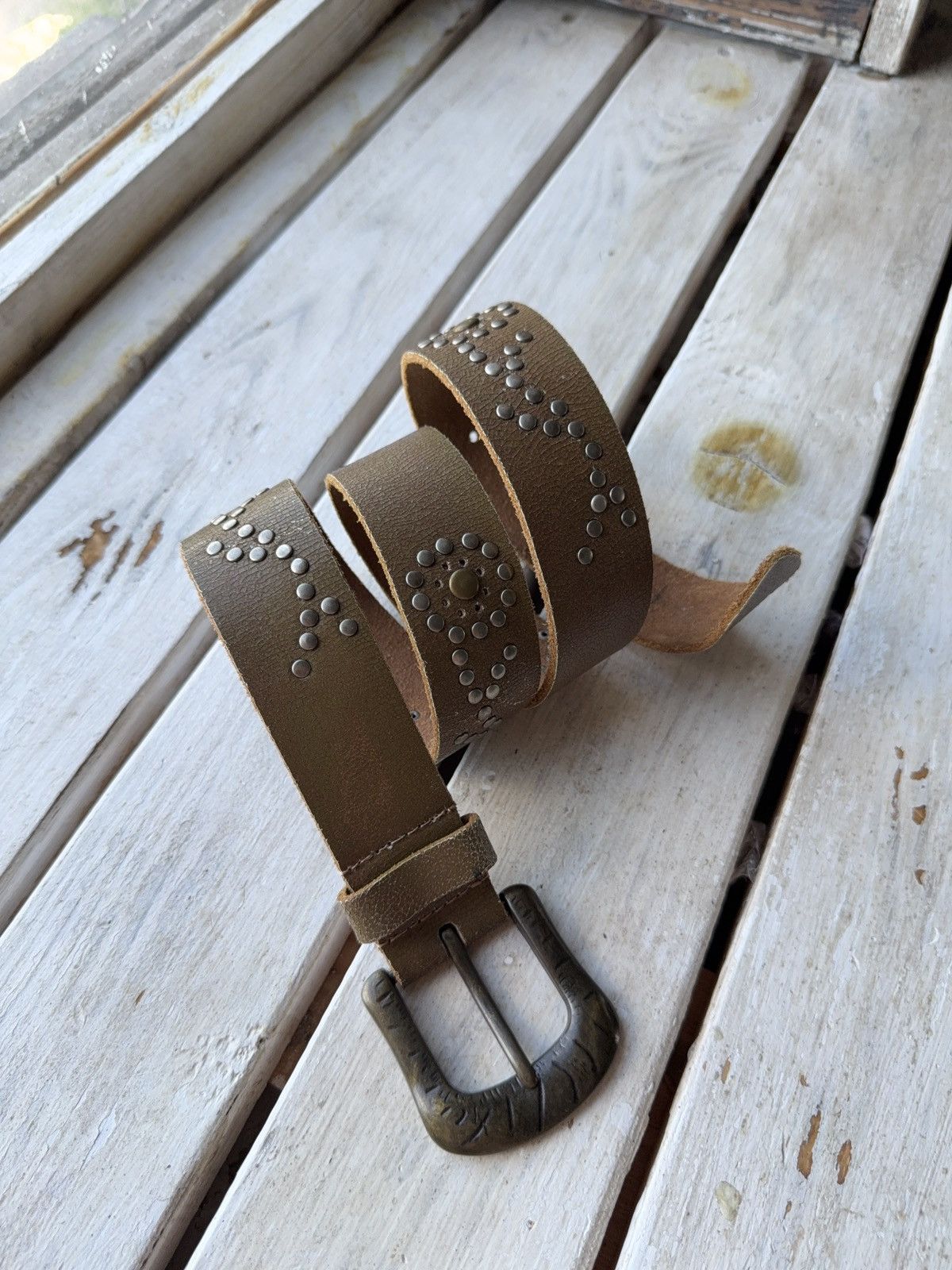 Japanese Brand Vintage Japanese Leather Punk Emo Rock Goth Y2K Drill belt Size ONE SIZE - 2 Thumbnail