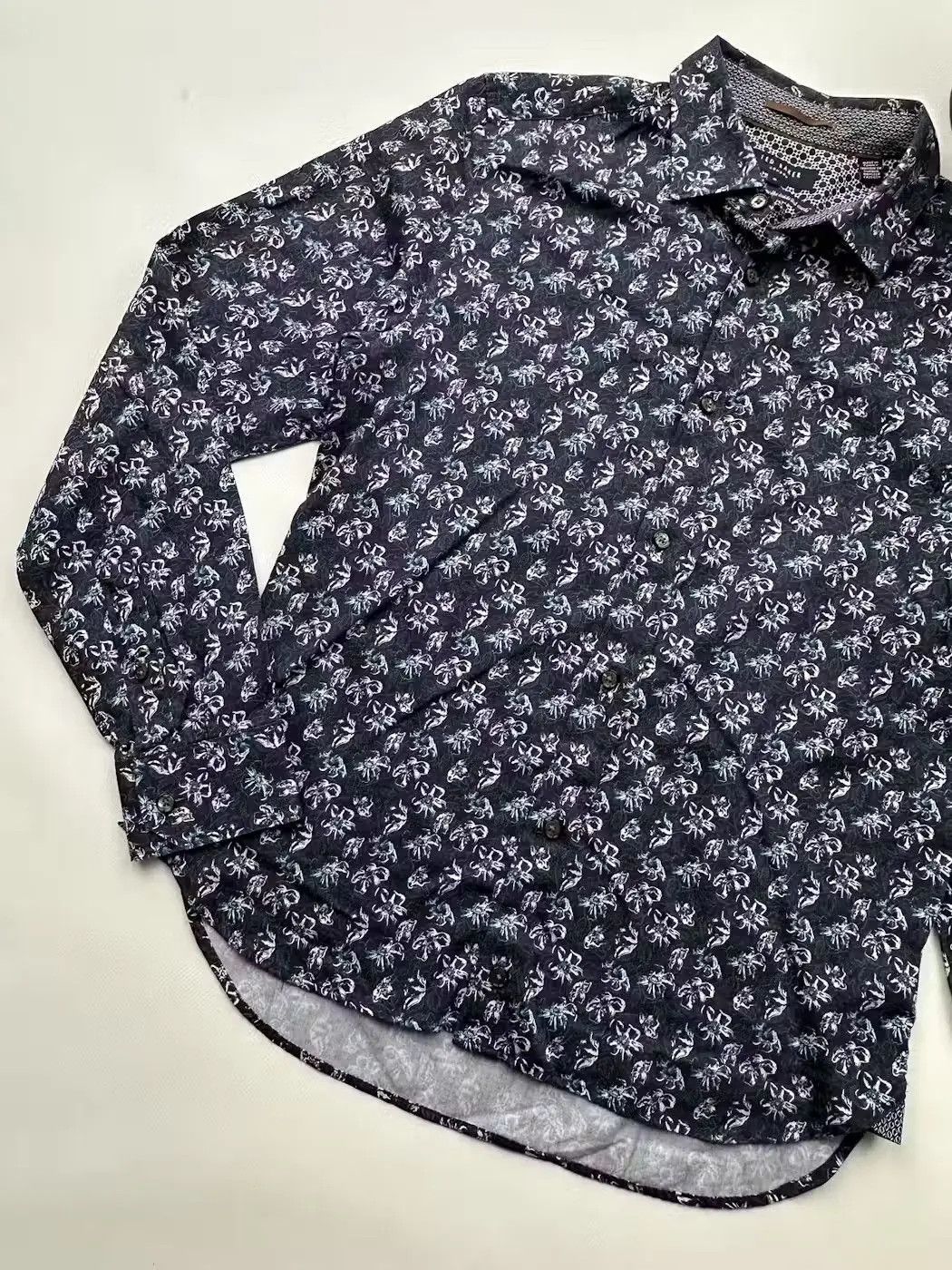 Ted Baker Ted Baker Flowers Print Shirt Long Sleeve (17) Size US S / EU 44-46 / 1 - 2 Thumbnail