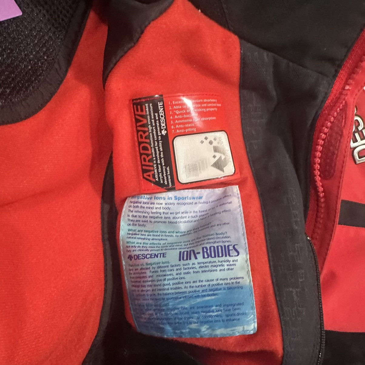 Descente Detente Red ski coat Size US M / EU 48-50 / 2 - 7 Thumbnail