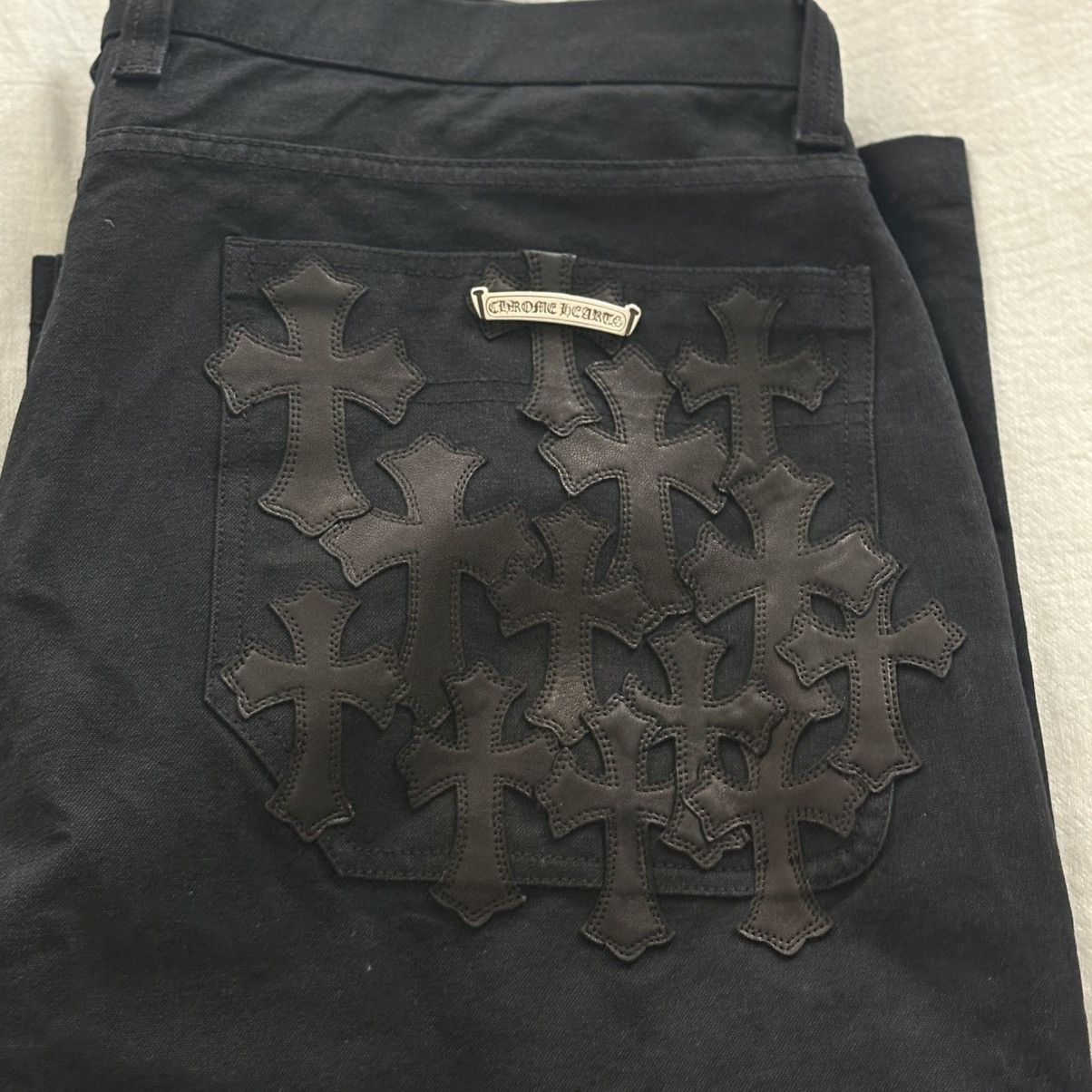 Chrome Hearts BLACK CROSS PATCH HIDDEN KNEE WORK PANTS Size US 40 / EU 56 - 3 Thumbnail