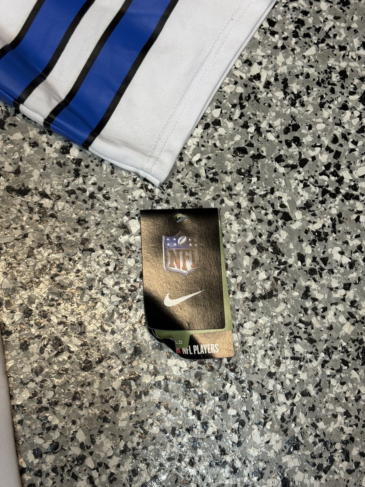 NFL Brand New Nike Dallas Cowboys “ELLIOTT #21” Jersey Size M Size US M / EU 48-50 / 2 - 7 Thumbnail