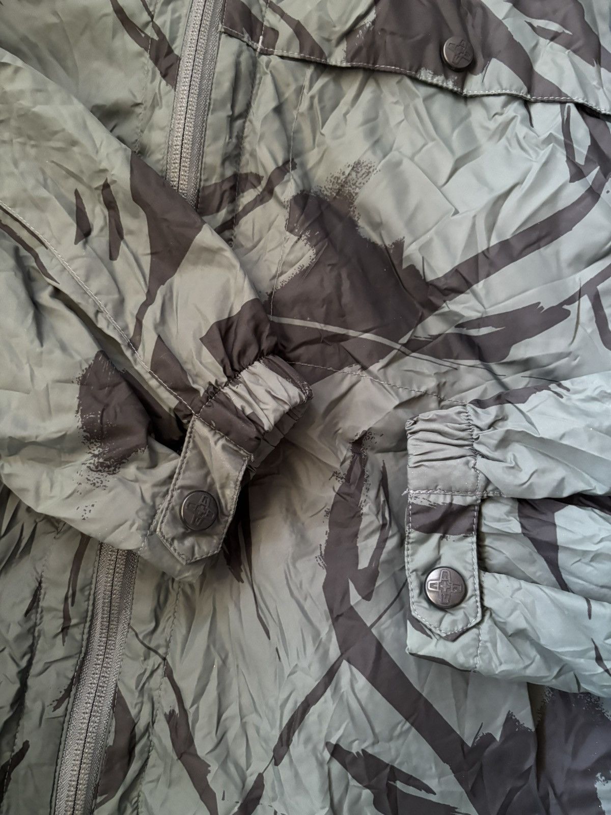 ADDICT Addict UK Frontline Studio Packaway Anorak Water Resistant Size US L / EU 52-54 / 3 - 8 Thumbnail