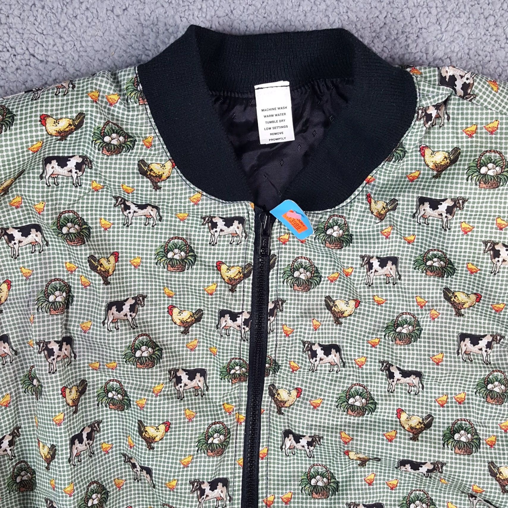 Vintage VINTAGE Infinity Chic 80s Cow Chicken Farm Print Windbreaker Jacket One Size Green Womens Size ONE SIZE - 2 Thumbnail