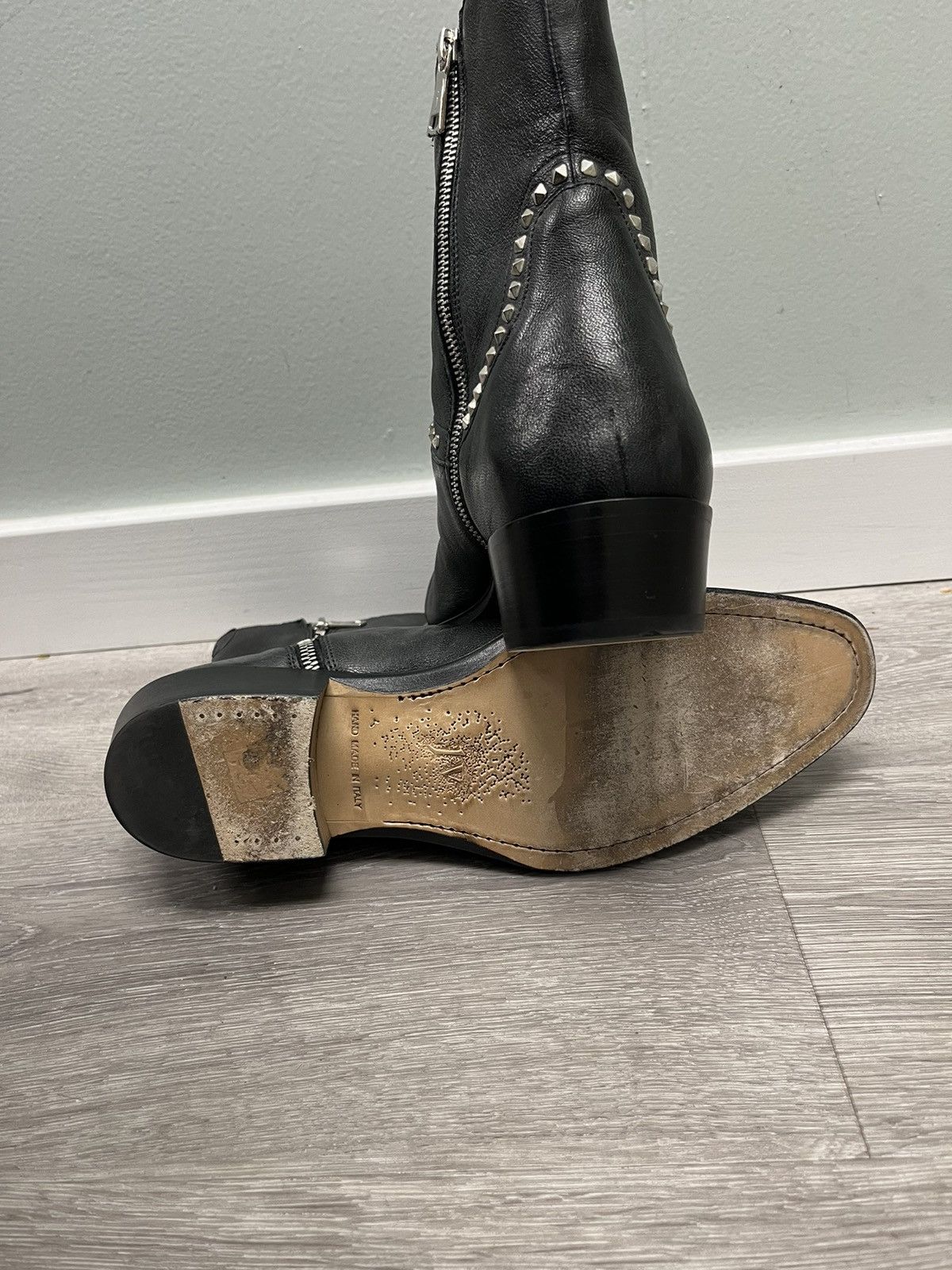 John Varvatos Ludlow studded boot. 10 Size US 10 / EU 43 - 13 Thumbnail