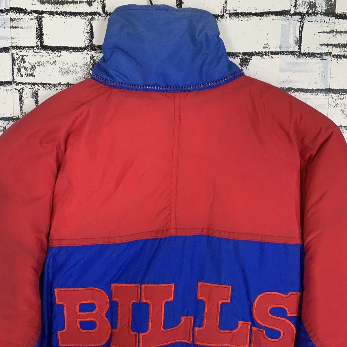 Logo 7 Vintage Logo 7 Buffalo Bills NFL Embroidered Jacket Size US M / EU 48-50 / 2 - 8 Thumbnail