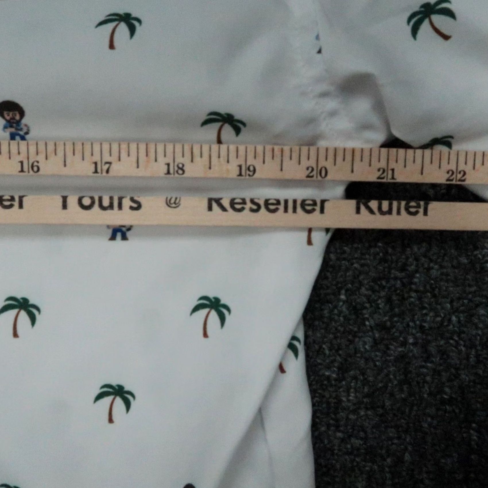 Vintage VINTAGE RSVLTS Shirt Mens Medium White Bob Ross Print Short Sleeve Button Novelty Size US M / EU 48-50 / 2 - 7 Thumbnail
