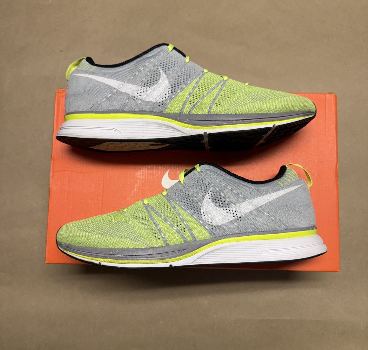 Nike Nike Flyknit Trainer + Volt White Mens sz 14 Running Shoes! Size US 14 / EU 47 - 1 Thumbnail