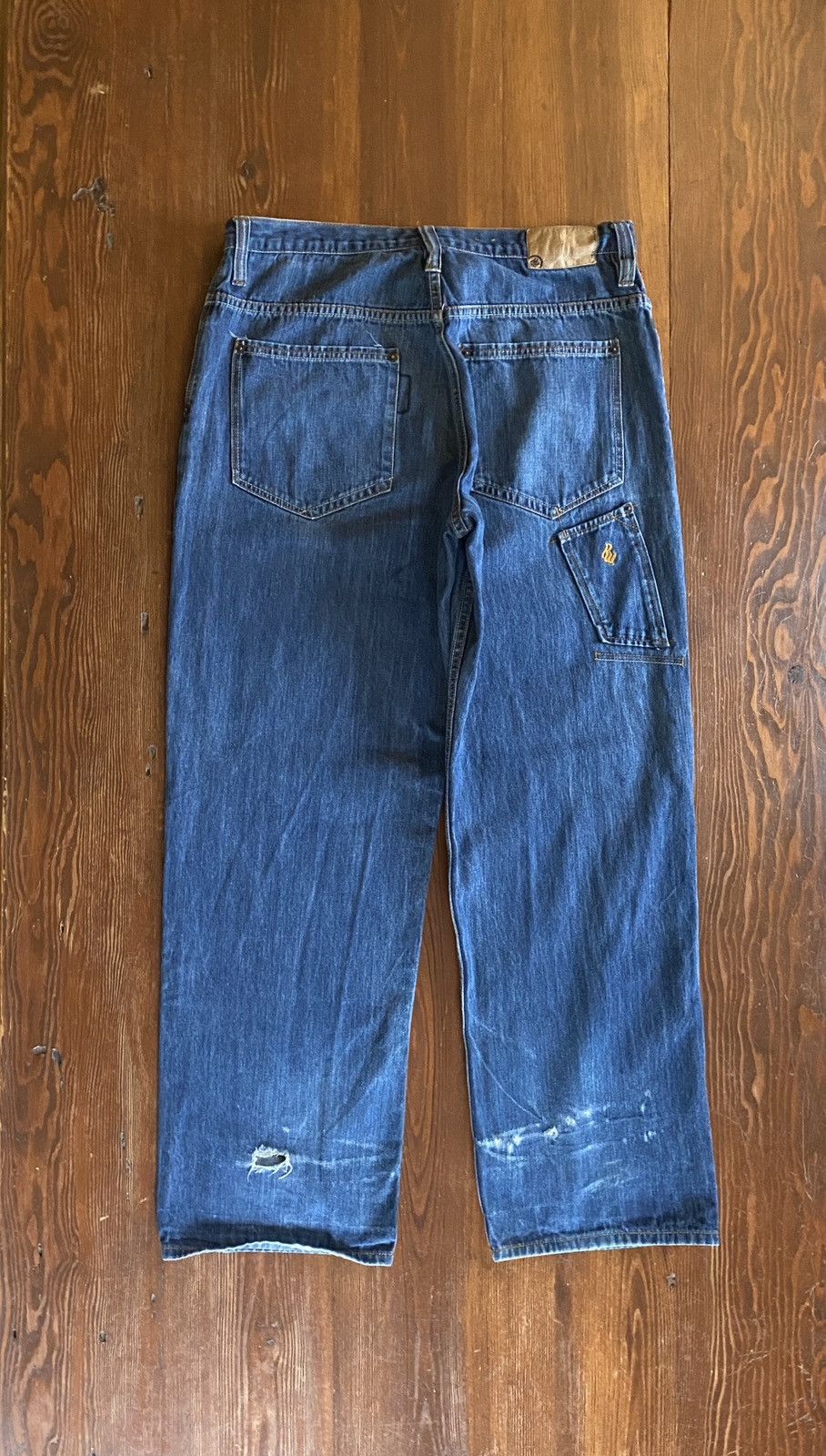 Rocawear Vintage Y2K’s Rocawear Wide Leg Baggy Denim Jeans 35x32 Size US 35 - 1 Thumbnail