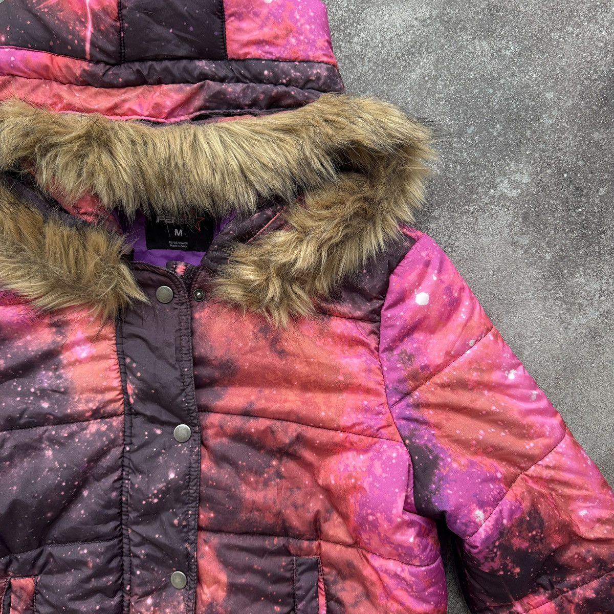 Japanese Brand Fbsister Y2K Galaxy Print Faux Fur Hooded Puffer Jacket Size M / US 6-8 / IT 42-44 - 6 Thumbnail