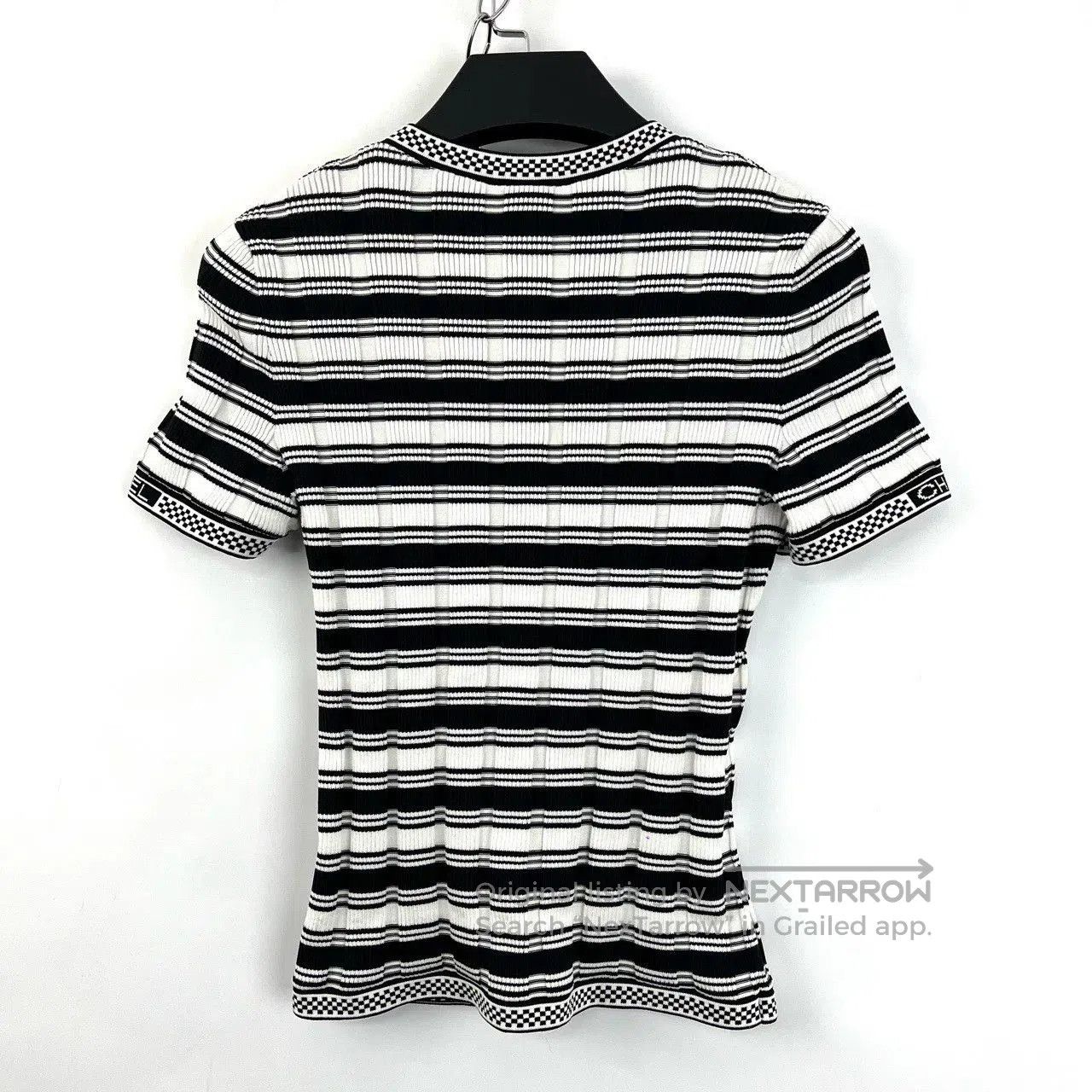 Chanel Chanel Black White Stripe Logo Knit Top. Size US XS / EU 42 / 0 - 2 Thumbnail